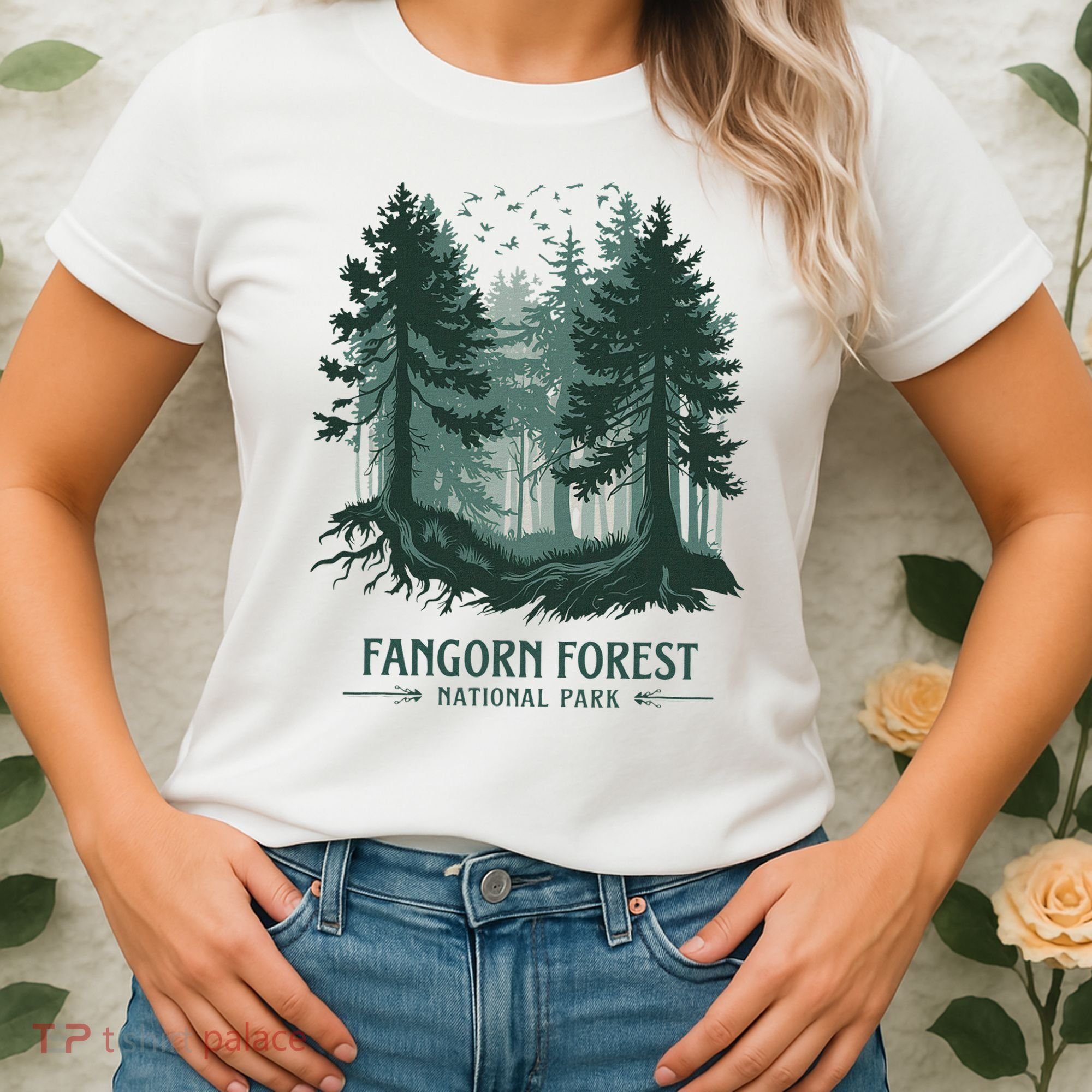 Fangorn Forest National Park Bookworms Saying Women's T-Shirt