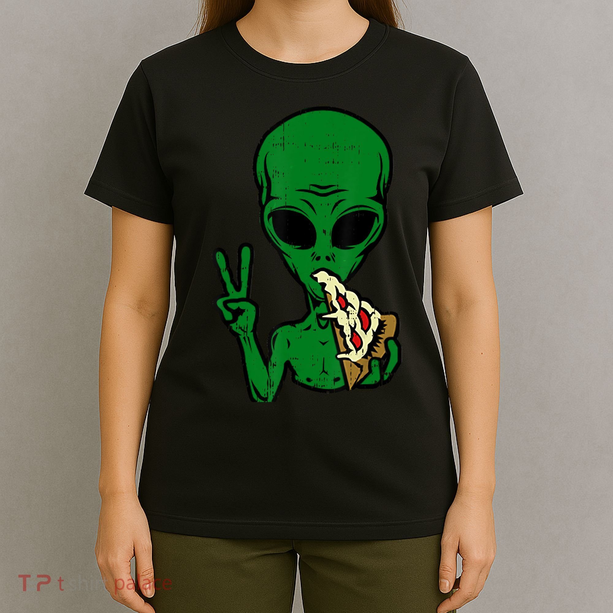 Funny Green Alien Eat Pizza Say Hi Aliens Picture T-Shirt