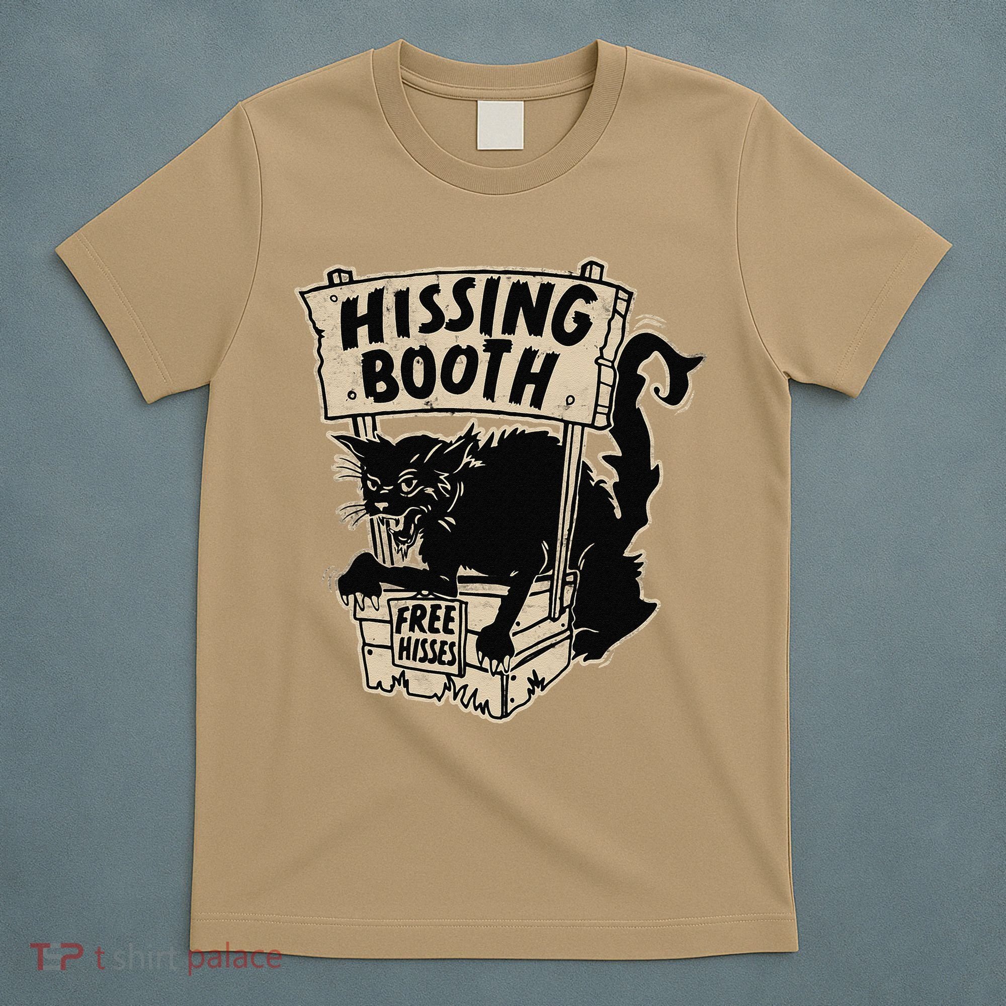 Funny Goth Black Cat Hissing Booth For Cat Moms & Cat Dads T-Shirt