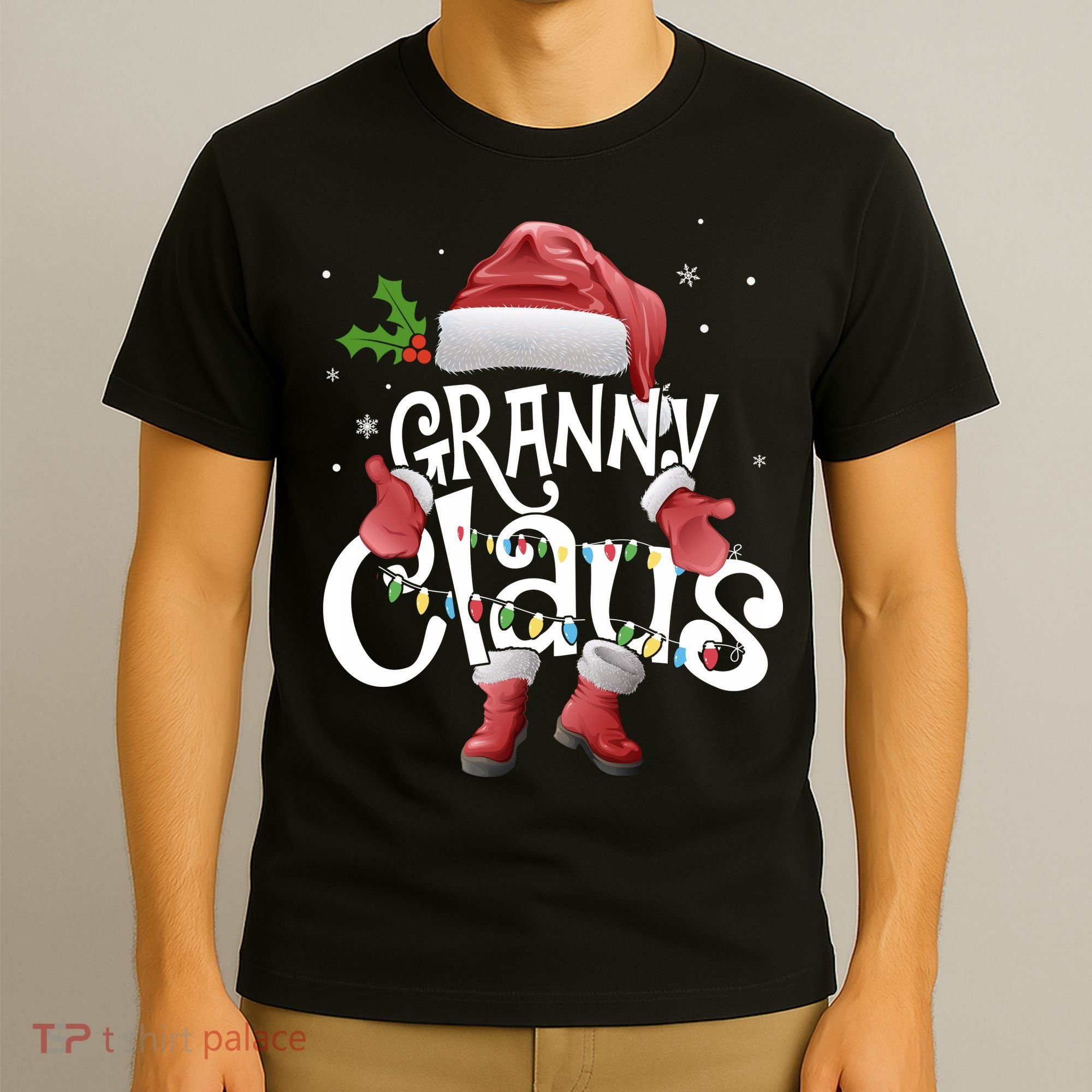 Funny Granny Claus Christmas Pajamas Santa Hat Costume T-Shirt