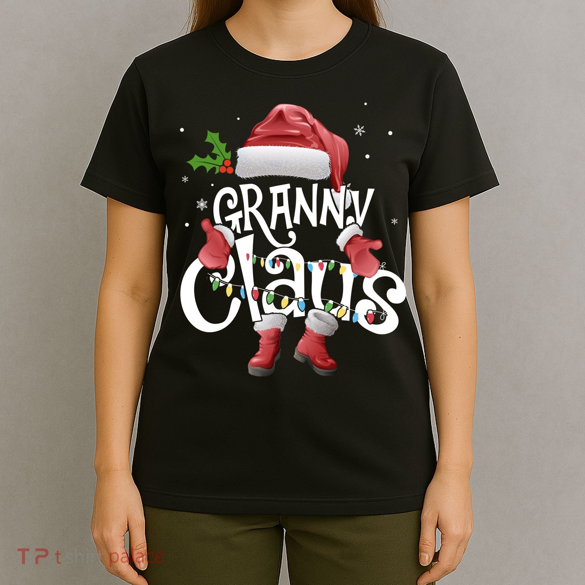 Funny Granny Claus Christmas Pajamas Santa Hat Costume T-Shirt