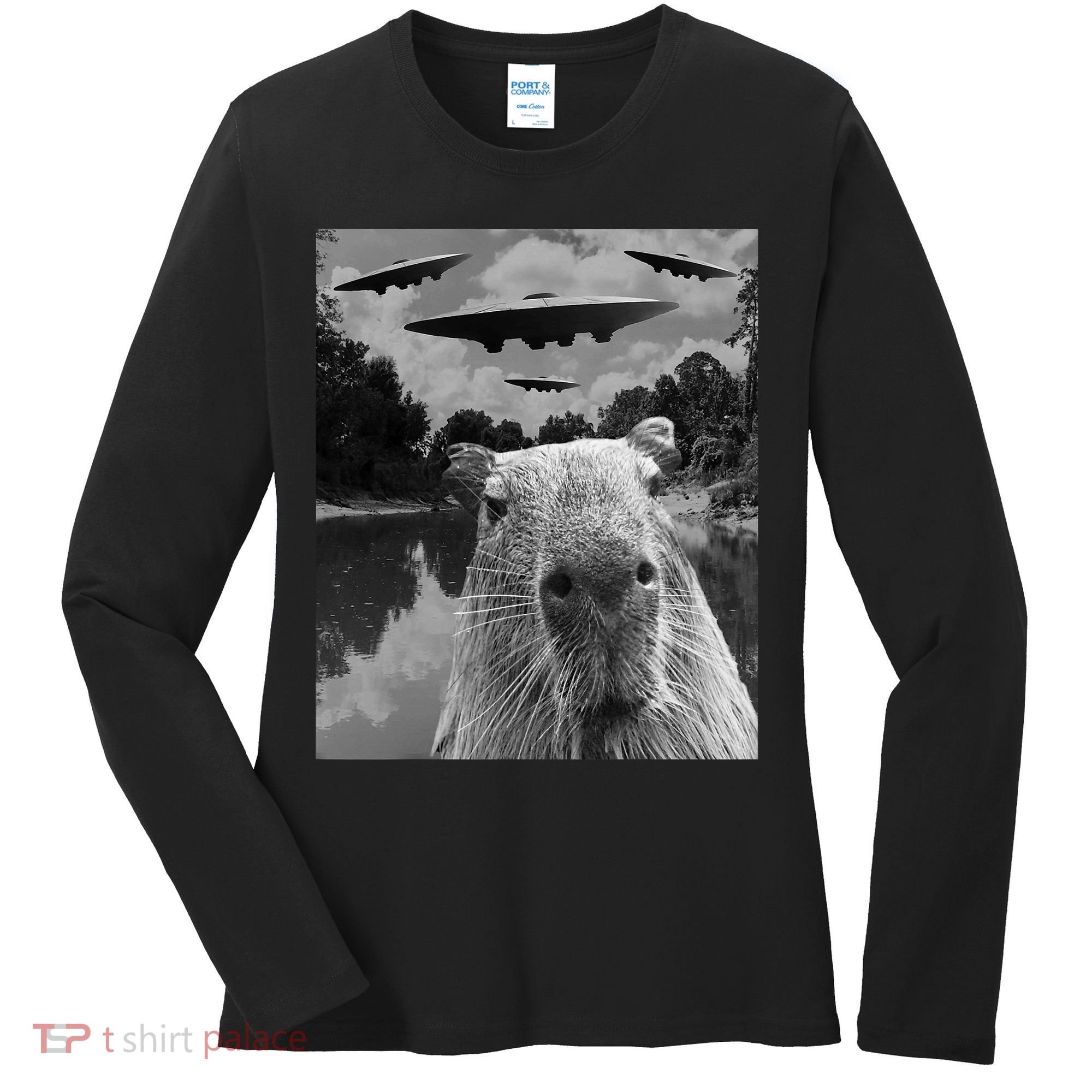 Funny Graphic Capybara Selfie With Ufos Weird Women's Long Sleeve Shirt