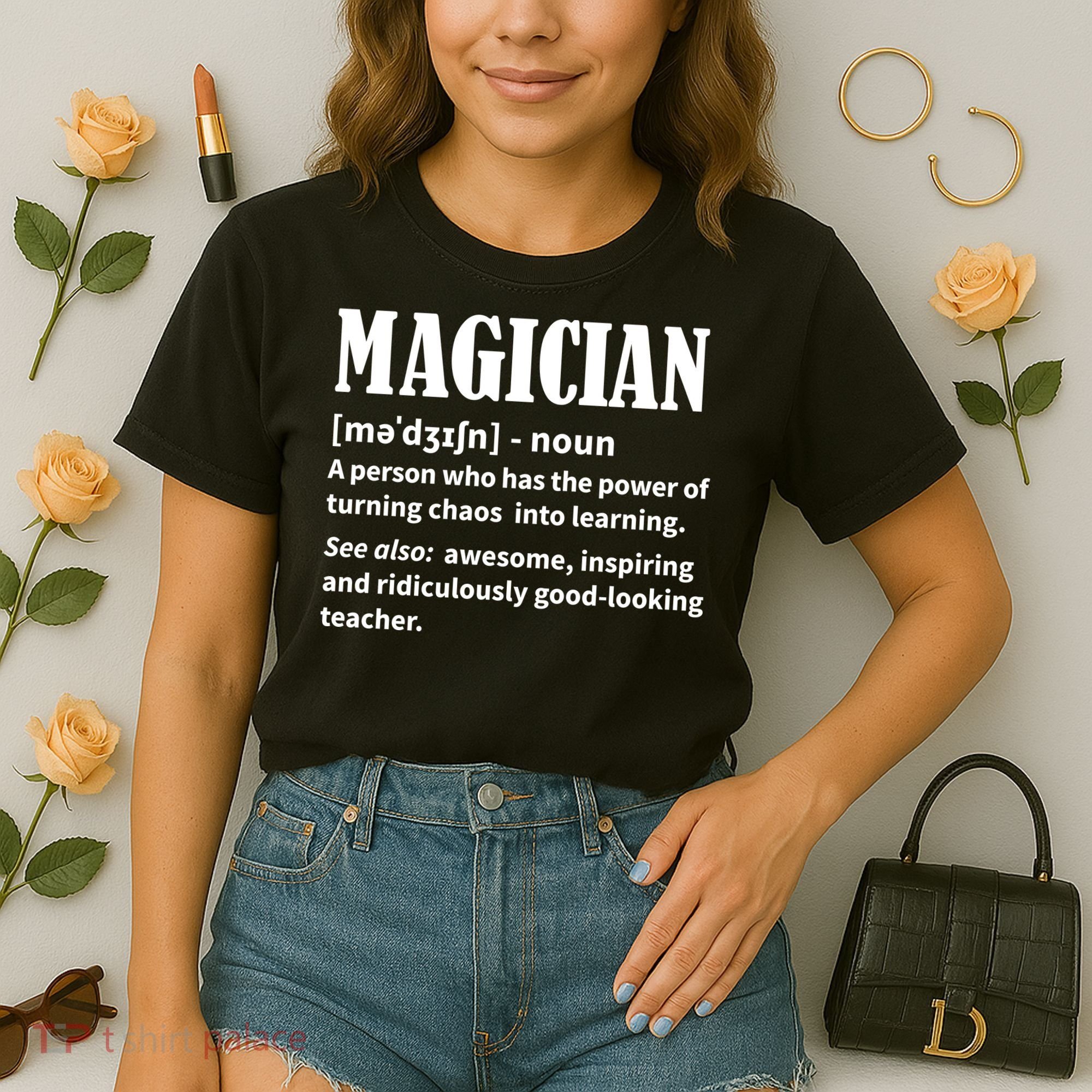 Funny Gift For Teachers Teaching, Teacher Definition  Comfort Colors Boxy T-Shirt