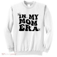 Funny Groovy In My Mom Era Sweatshirt thumb 0