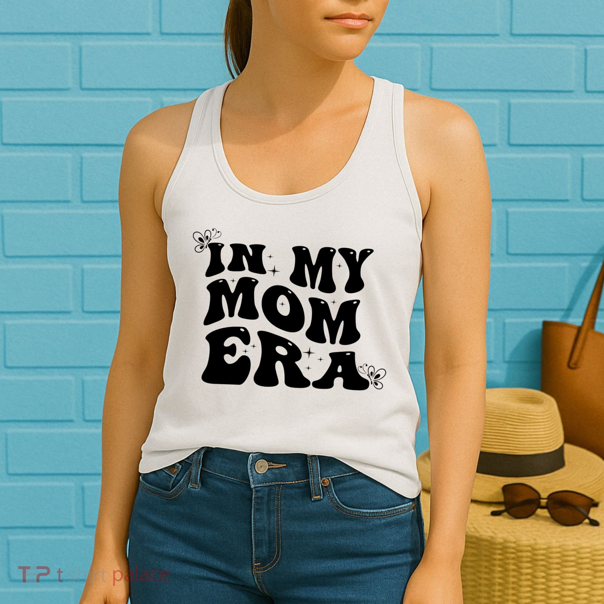 Funny Groovy In My Mom Era Women's Tank Top
