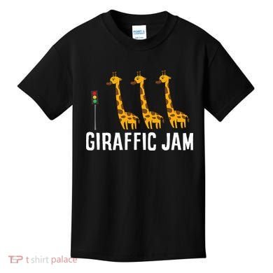 Funny Giraffic Jam Cute Giraffe Giraffe Pun Cute Giraffe Kids T-Shirt