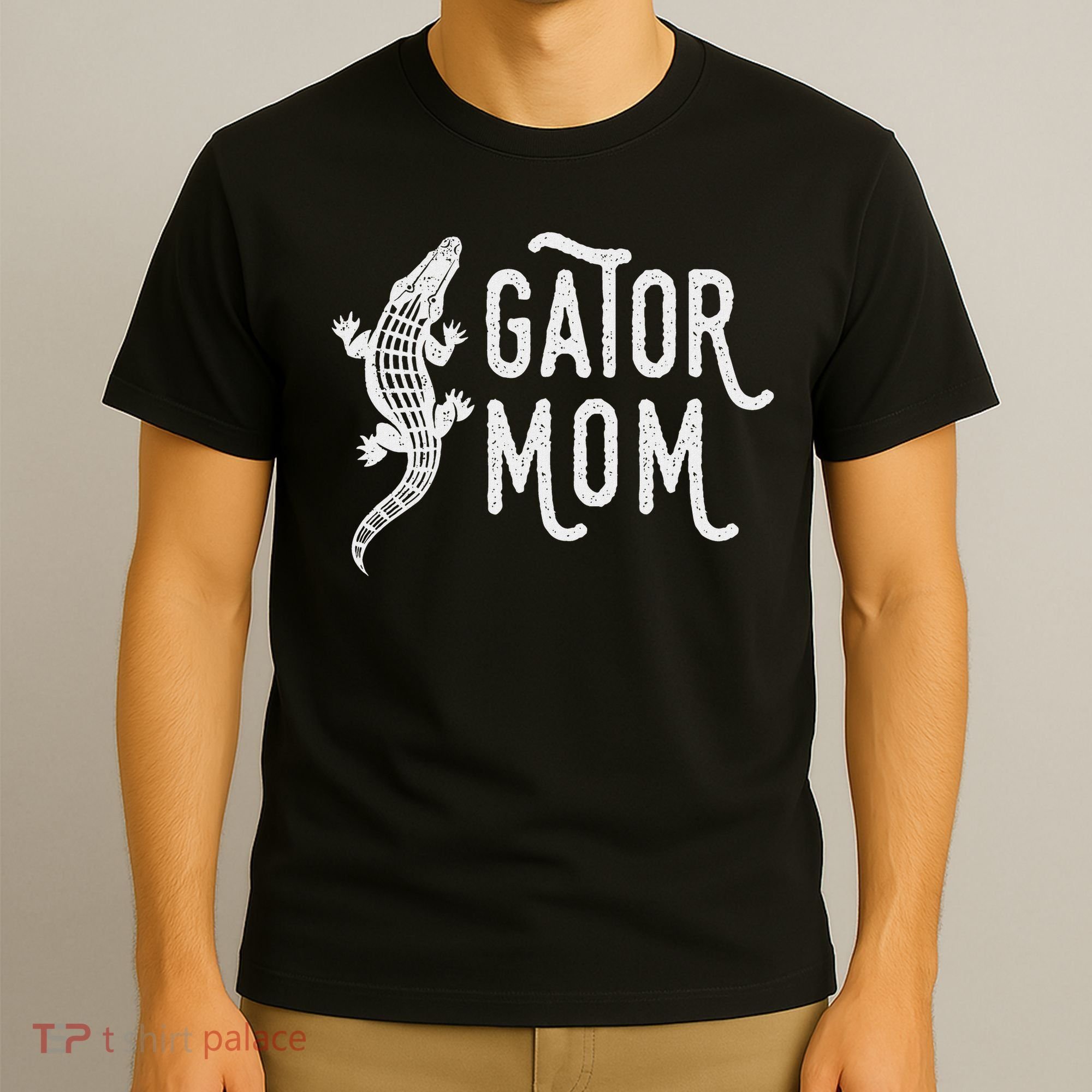 Fun Gator Mom , Reptile Alligator Mother T-Shirt