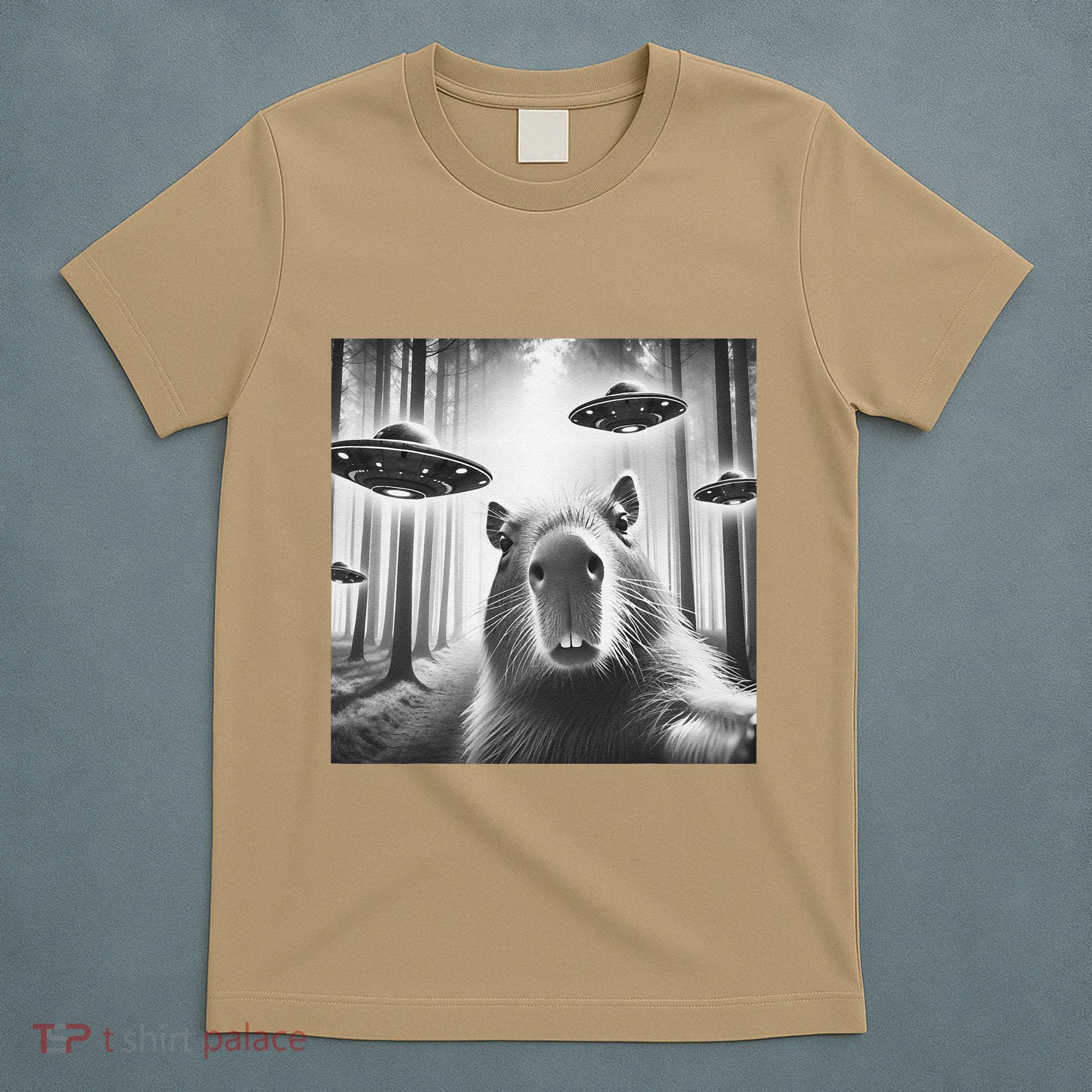 Funny Graphic Novelty Capybara Selfie With Ufo Weird Silly T-Shirt