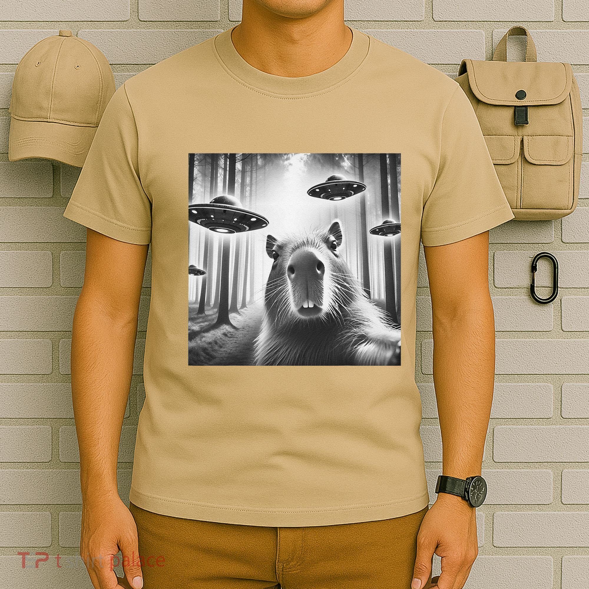 Funny Graphic Novelty Capybara Selfie With Ufo Weird Silly T-Shirt