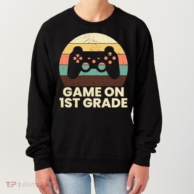 Funny Game On 1st Grade Vintage Back To School Women's Sweatshirt