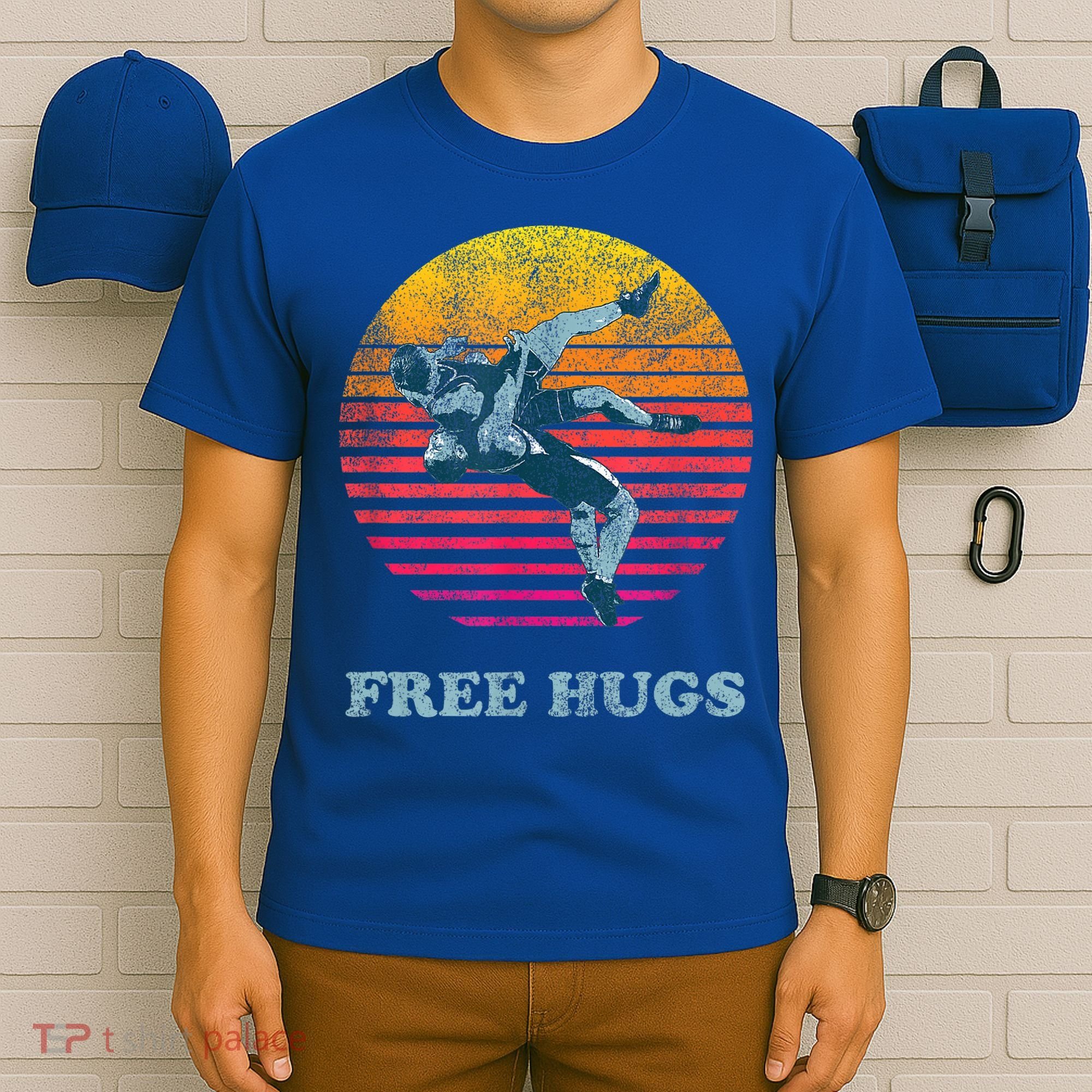 Funny Gift Retro Vintage Faded Cracked 70 80s Style Free Hugs Wrestling Gift T-Shirt