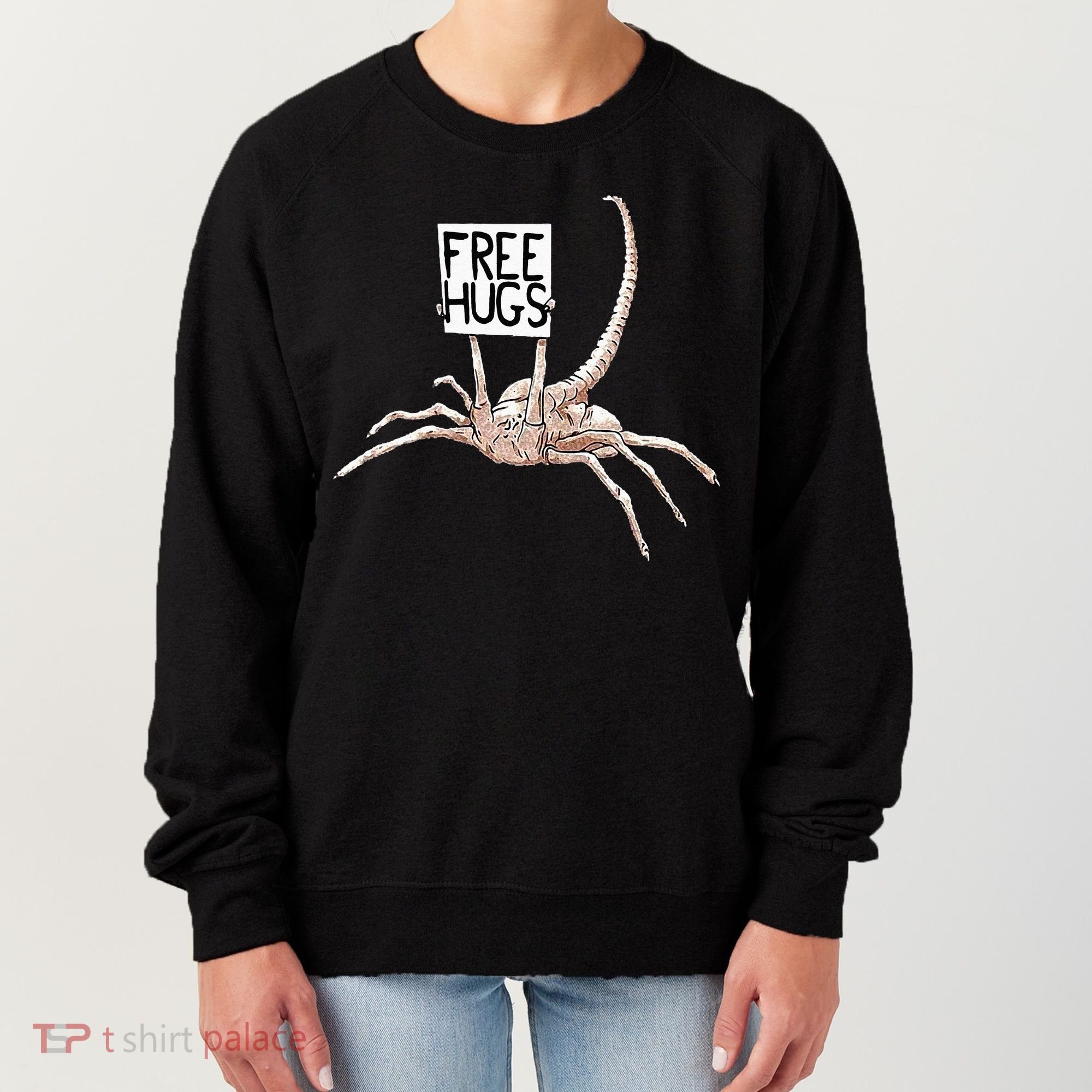 Free Hugs Alien Women's Sweatshirt