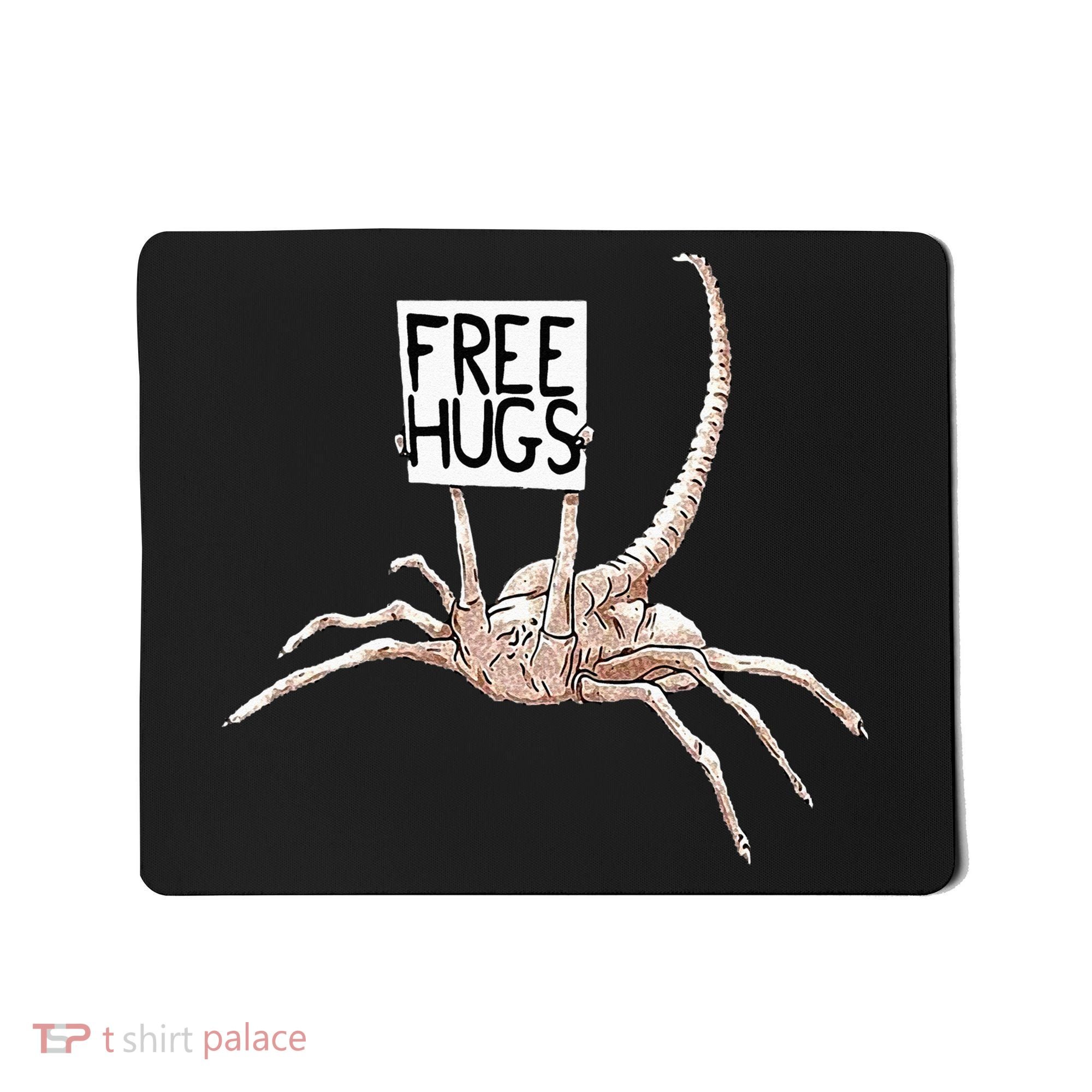 Free Hugs Alien Mousepad