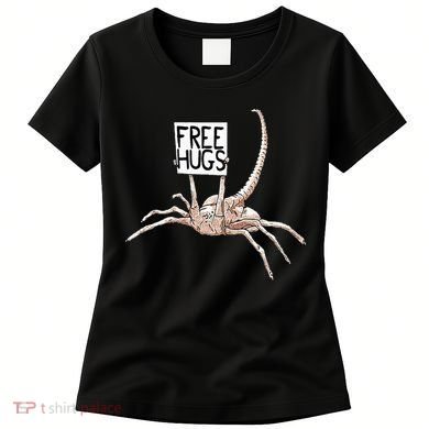 Free Hugs Alien Women's T-Shirt
