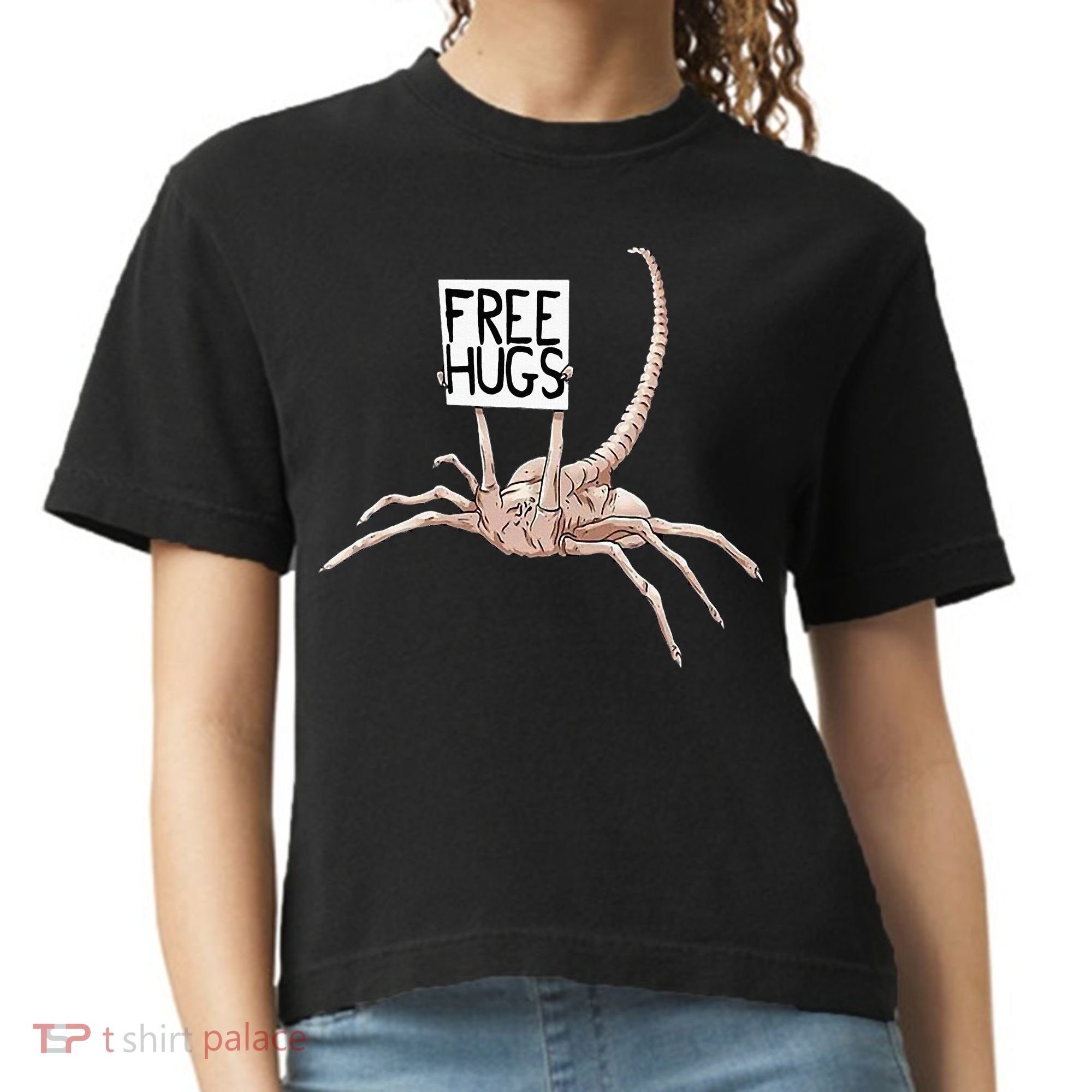 Free Hugs Alien Comfort Colors Boxy T-Shirt