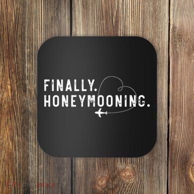 finally honeymooning couples honeymoon matching honeymoonin Coaster