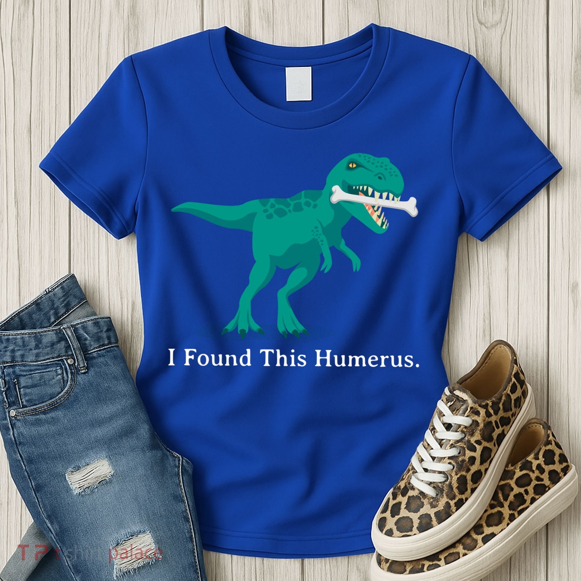 Funny Halloween Dinosaur I Found This Humerus Costume Gift Women's T-Shirt