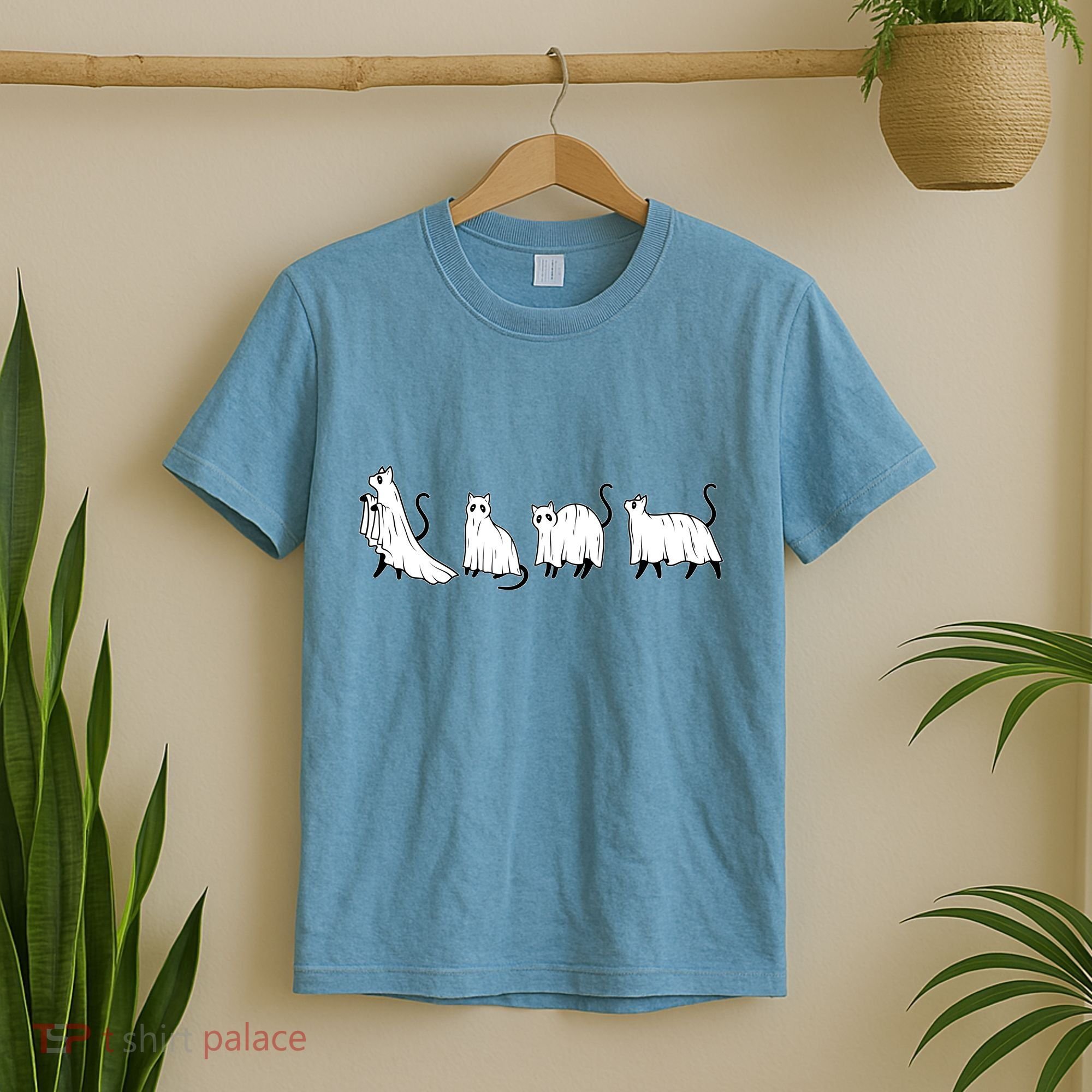 Funny Halloween Ghost Cats T-Shirt