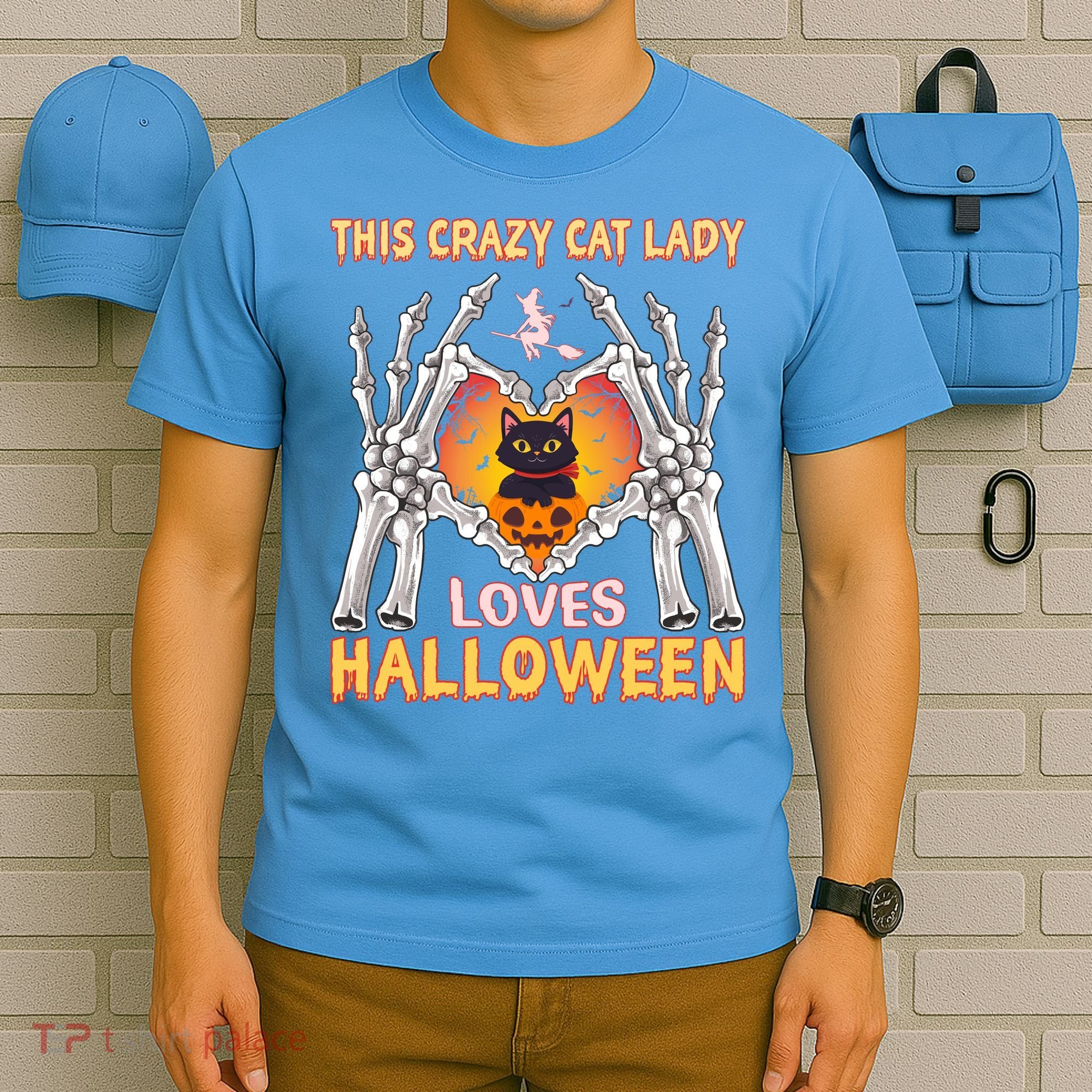 Funny Halloween This Crazy Cat Lady Loves Halloween T-Shirt