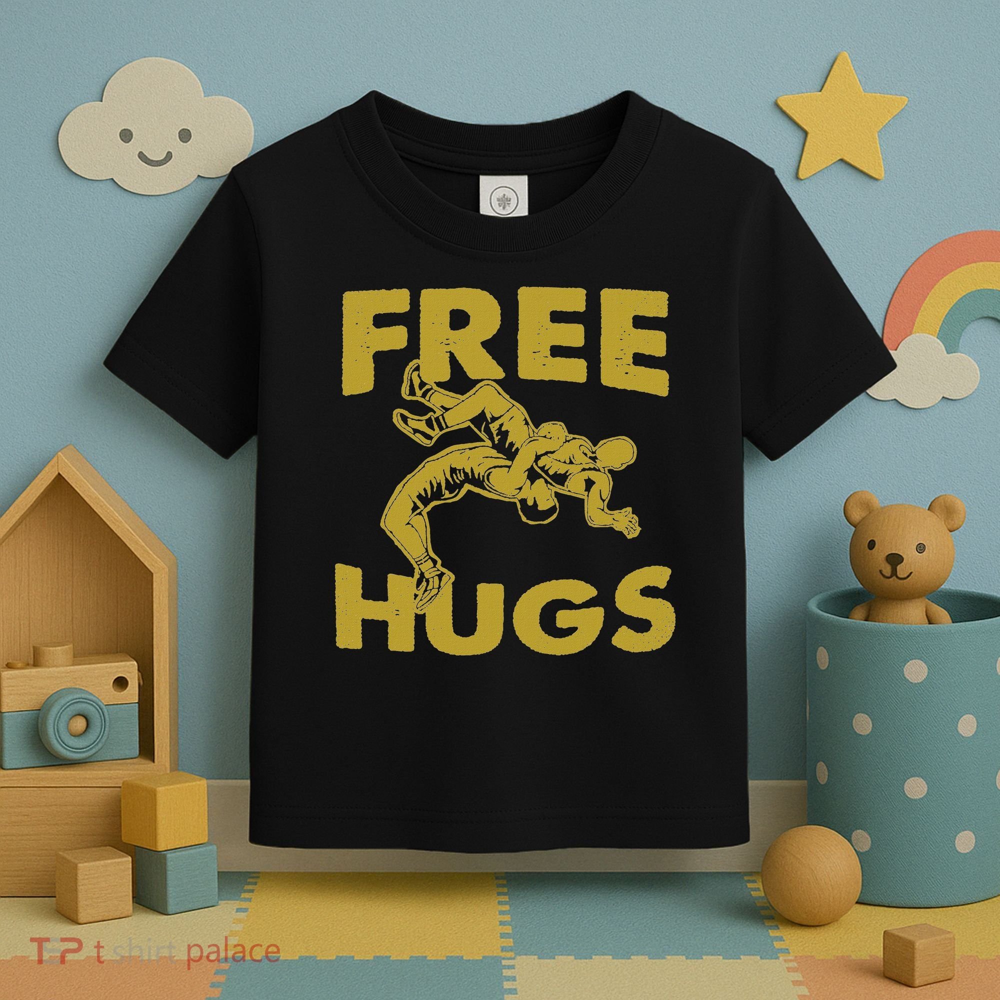 Free Hugs T Wrestling Gift For Coach Wrestler Toddler T-Shirt