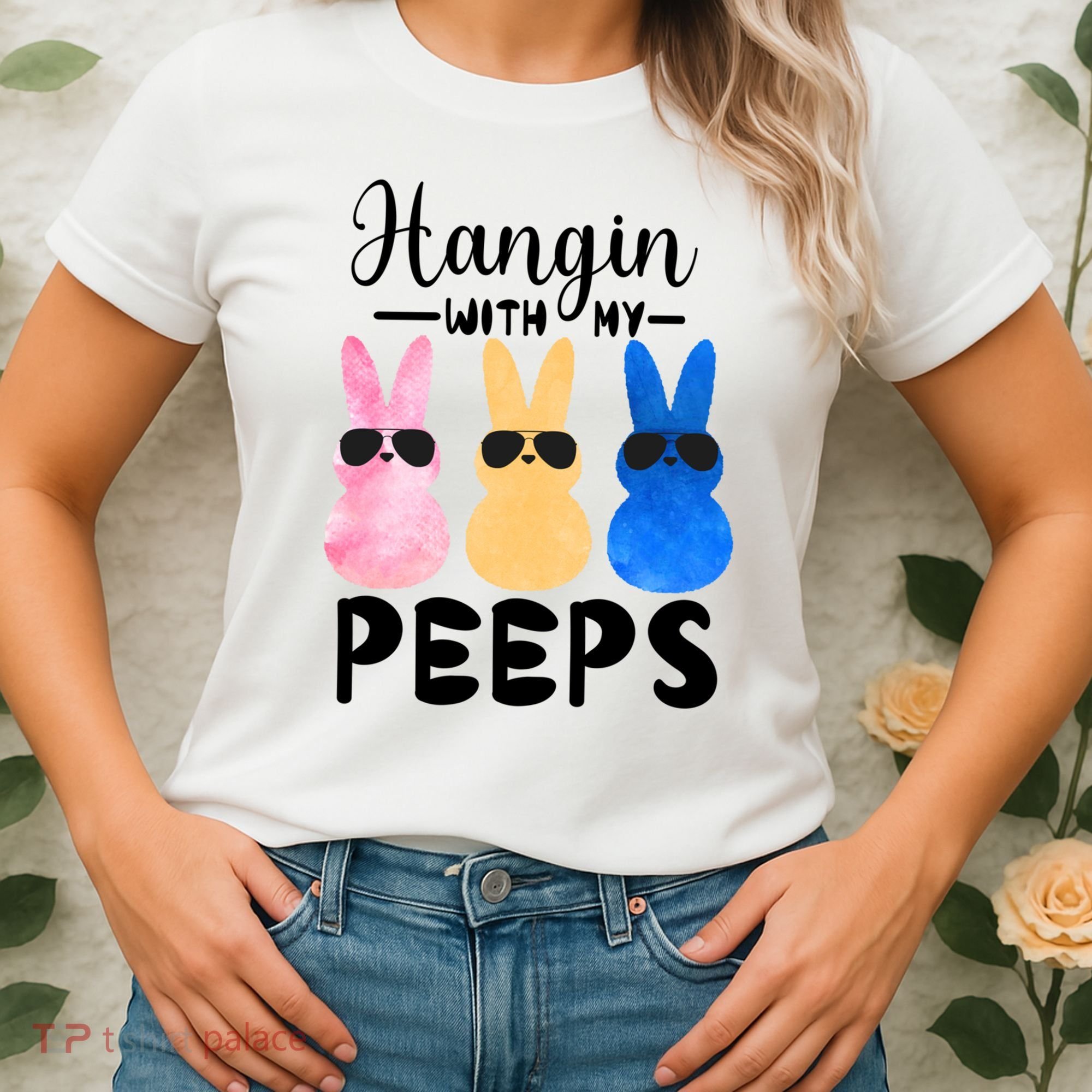 Funny Hangin With My Peeps Easter Bunny Chillin With Peeps Gift Women's T-Shirt
