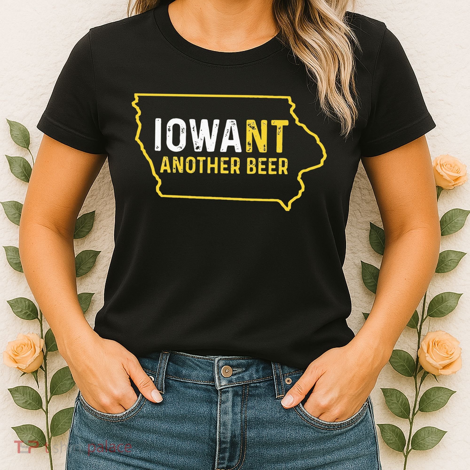 Funny Iowa Beer Distressed Iowa State Map Women's T-Shirt