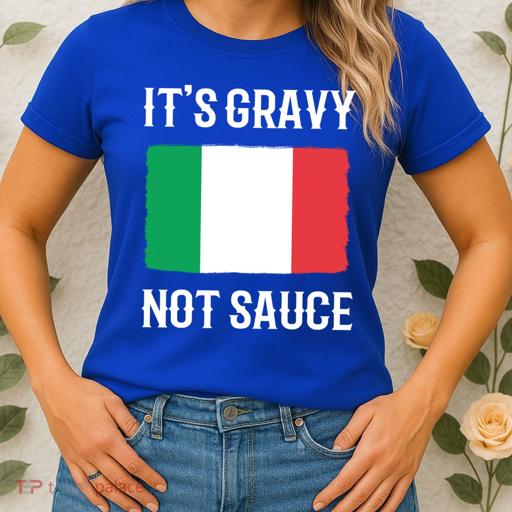 Foodie Italy Funny Italian Chef Its Gravy Not Sauce Cute Gift Women's T-Shirt