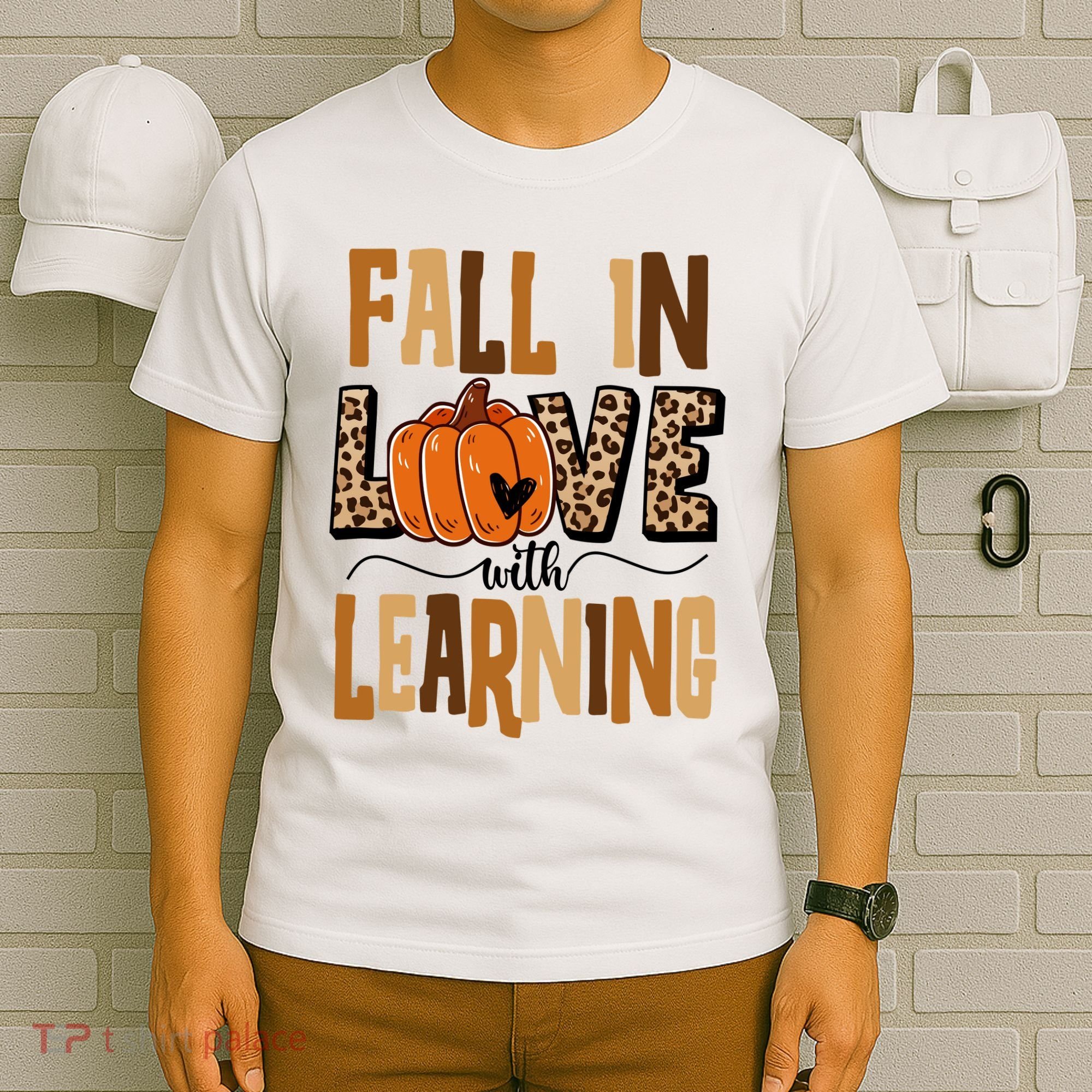 Fall In Love With Learning Teacher Gift T-Shirt