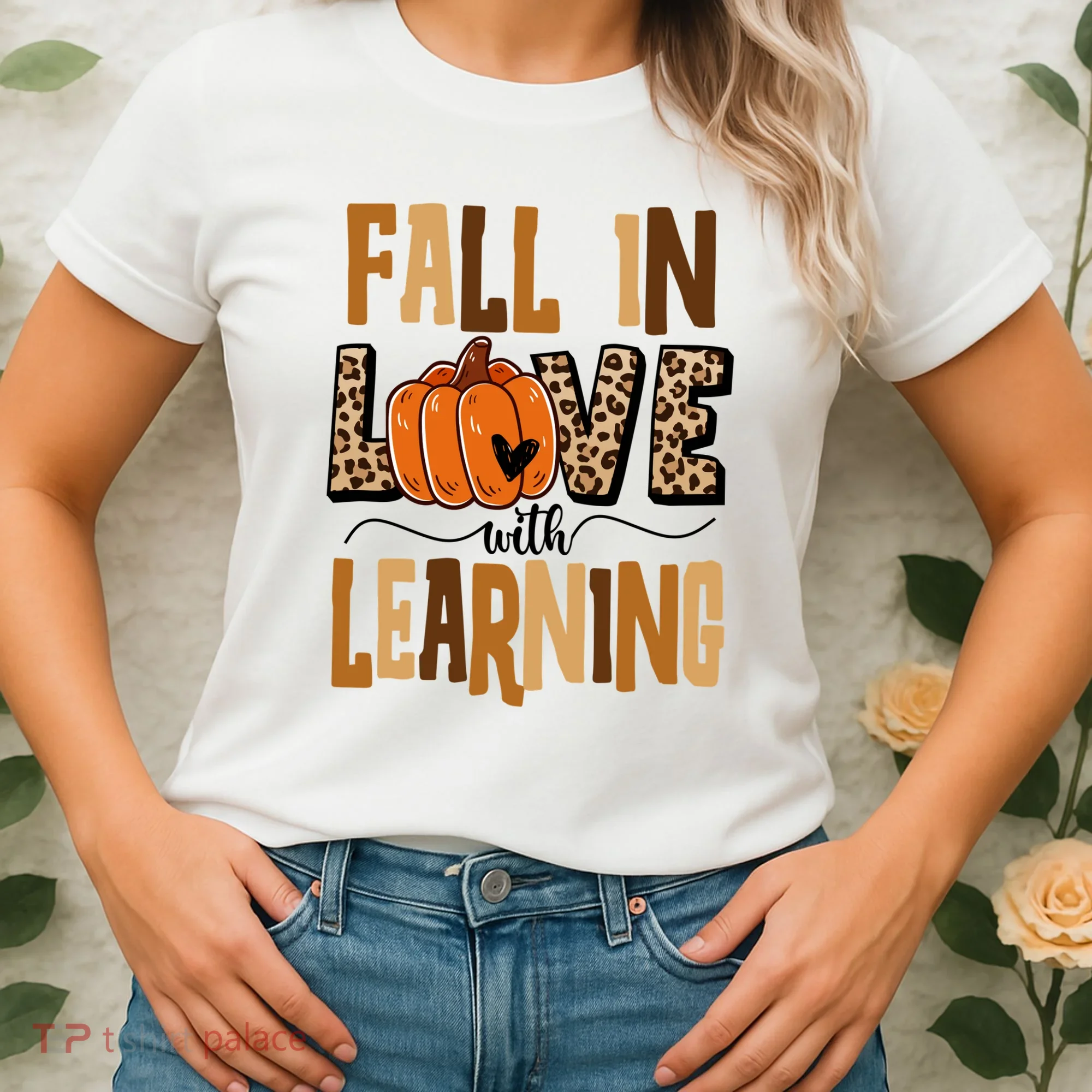 Fall In Love With Learning Teacher Gift Women's T-Shirt