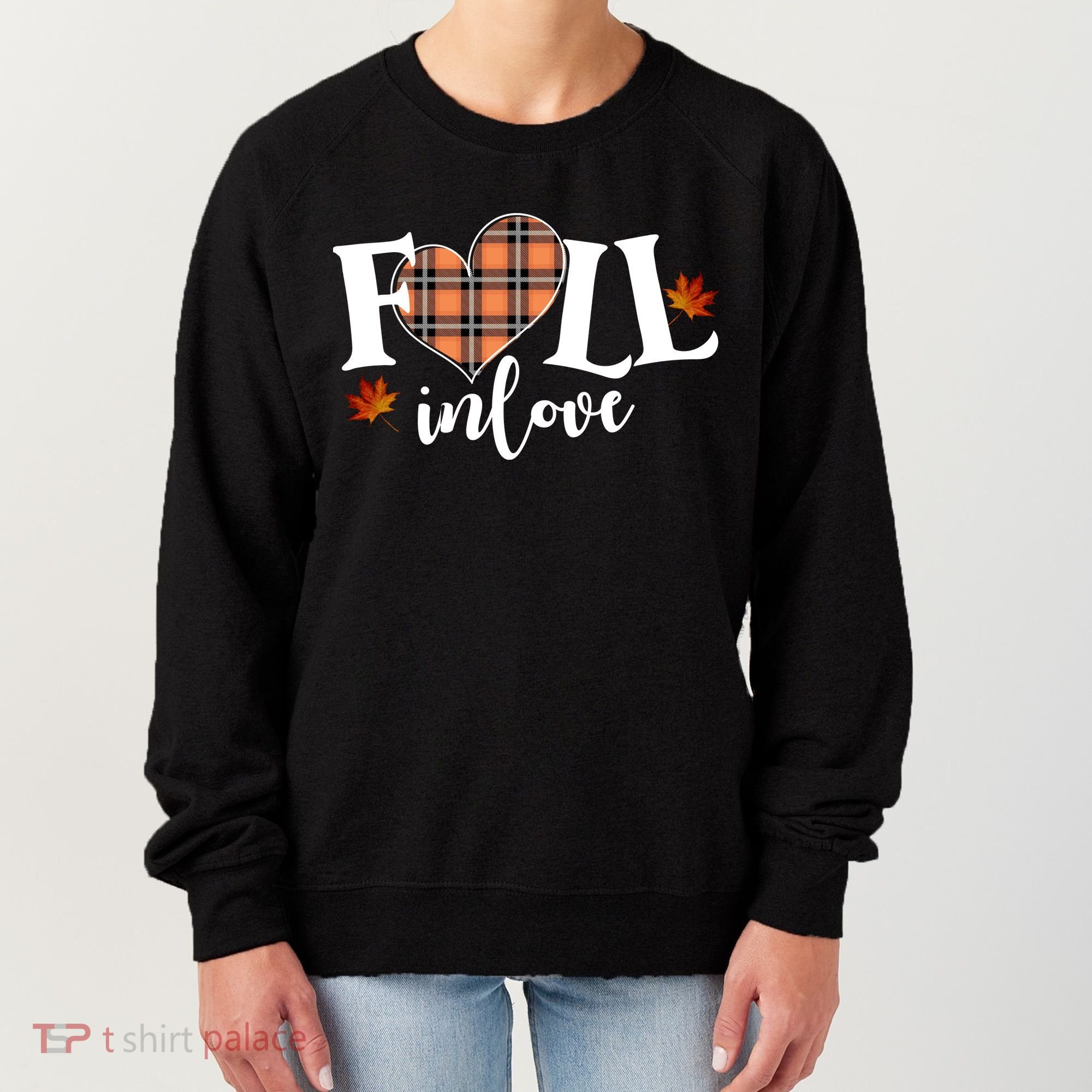 Fall In Love Cute Gift Women's Sweatshirt