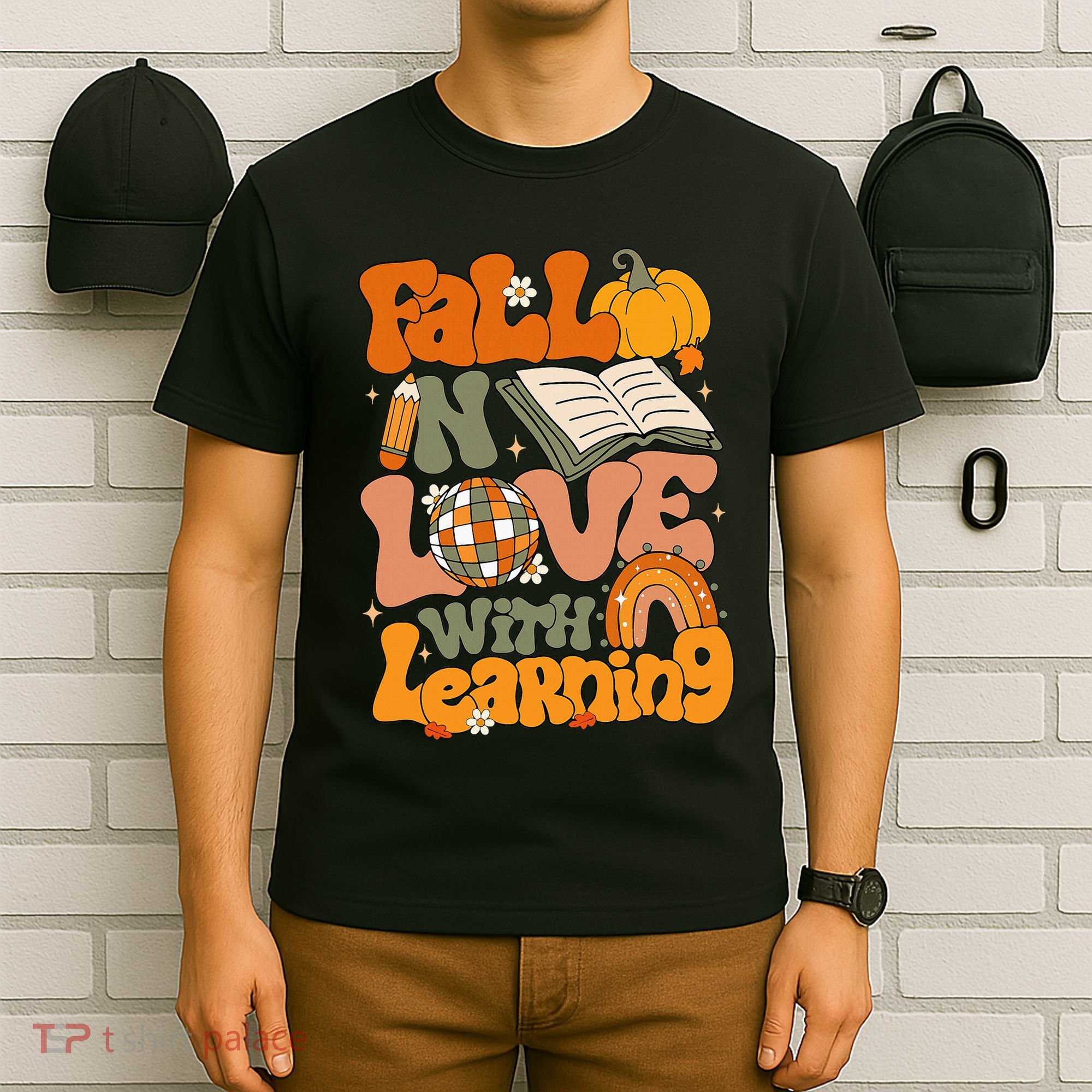 Fall In Love With Learning Autum Thanksgiving Teacher T-Shirt