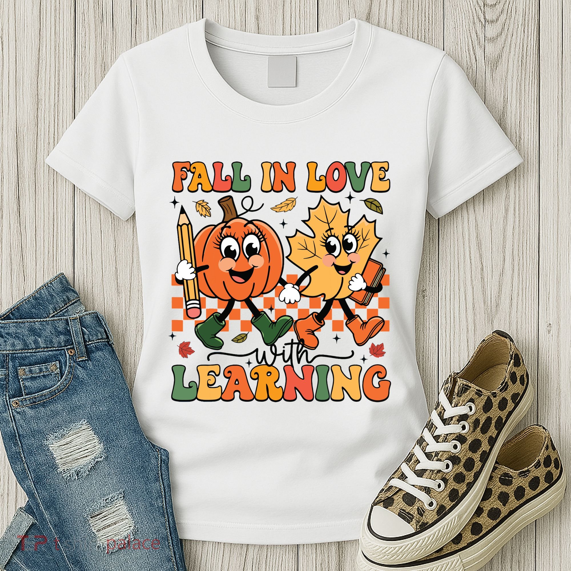 Fall In Love With Learning Thanksgiving Teacher Student Women's T-Shirt