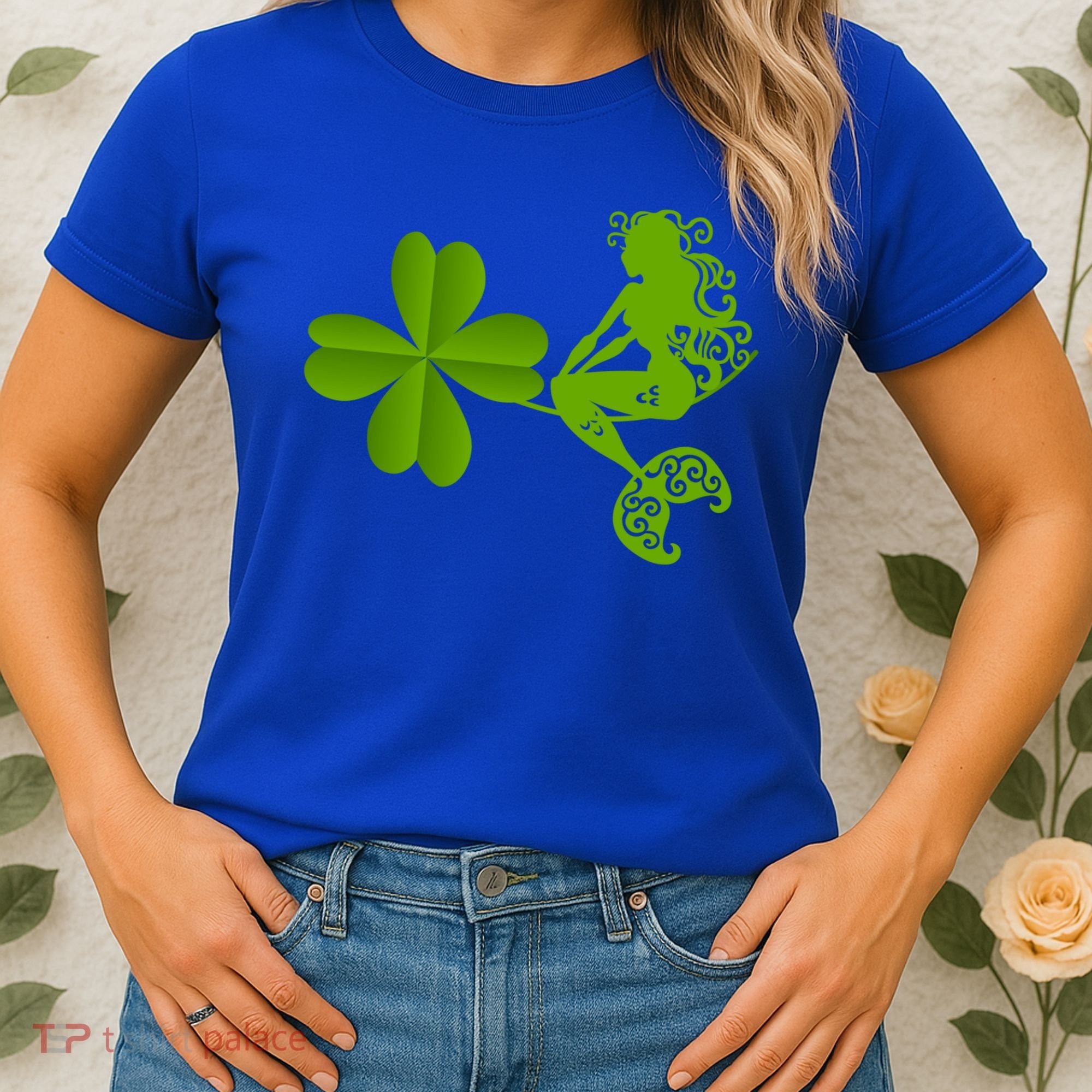Funny Irish Mermaid Love Shamrock St Patricks Day Funny Gift Women's T-Shirt