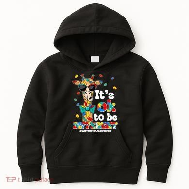 Funny ItS Ok To Be Different Autism Awareness Giraffe Kids Hoodie