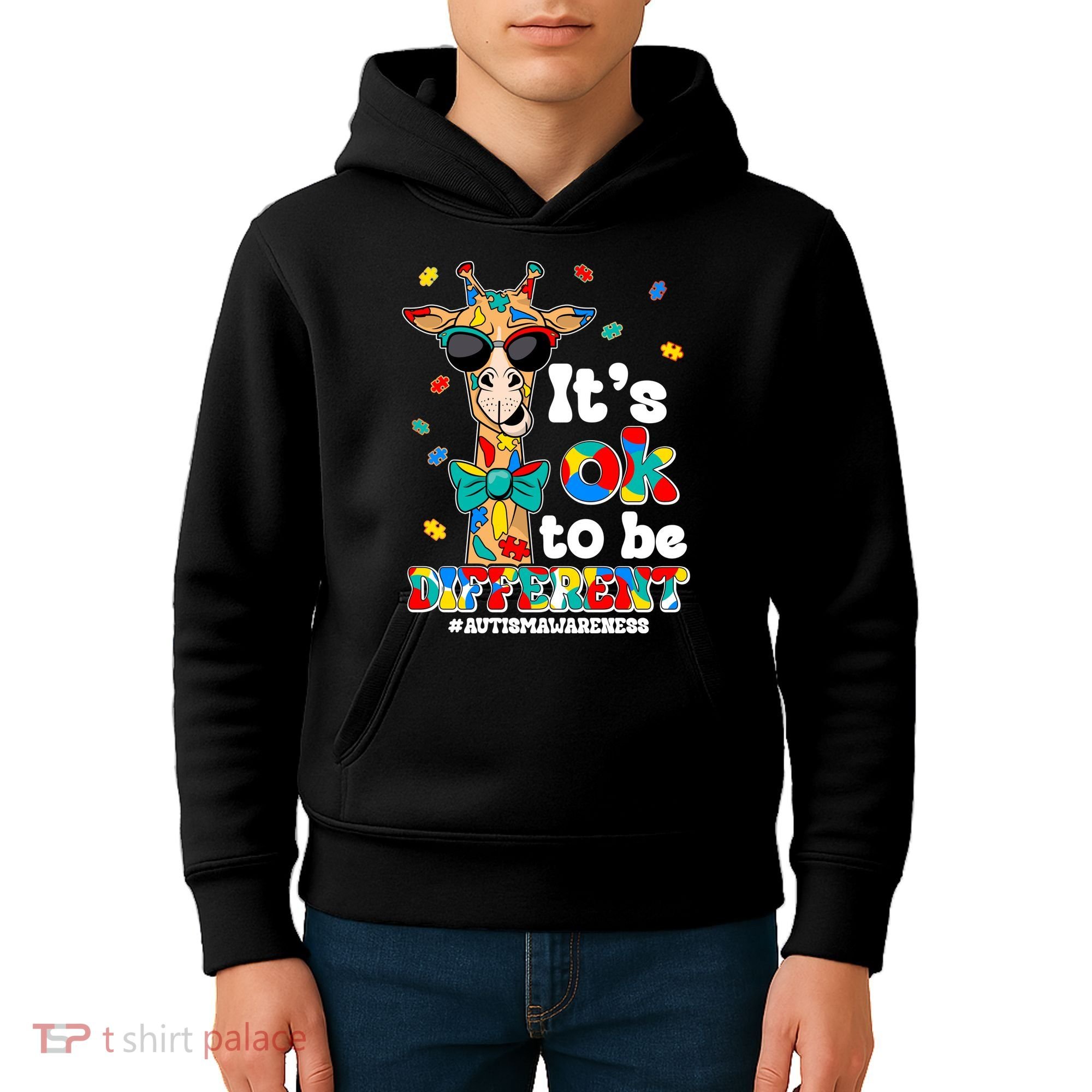 Funny ItS Ok To Be Different Autism Awareness Giraffe Kids Hoodie
