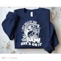 Fishing I Just Hold My Rod And Wiggle My Worm Sweatshirt thumb 2