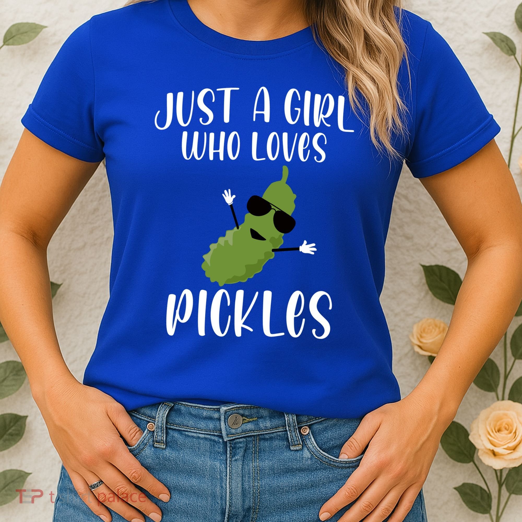 Funny Just A Girl Who Loves Pickles Gift Pickle Gift Women's T-Shirt