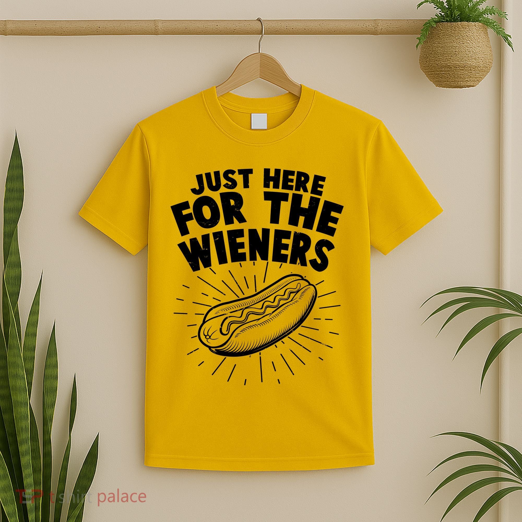 Funny Just Here For The Wieners Hotdog Lover Bbq T-Shirt