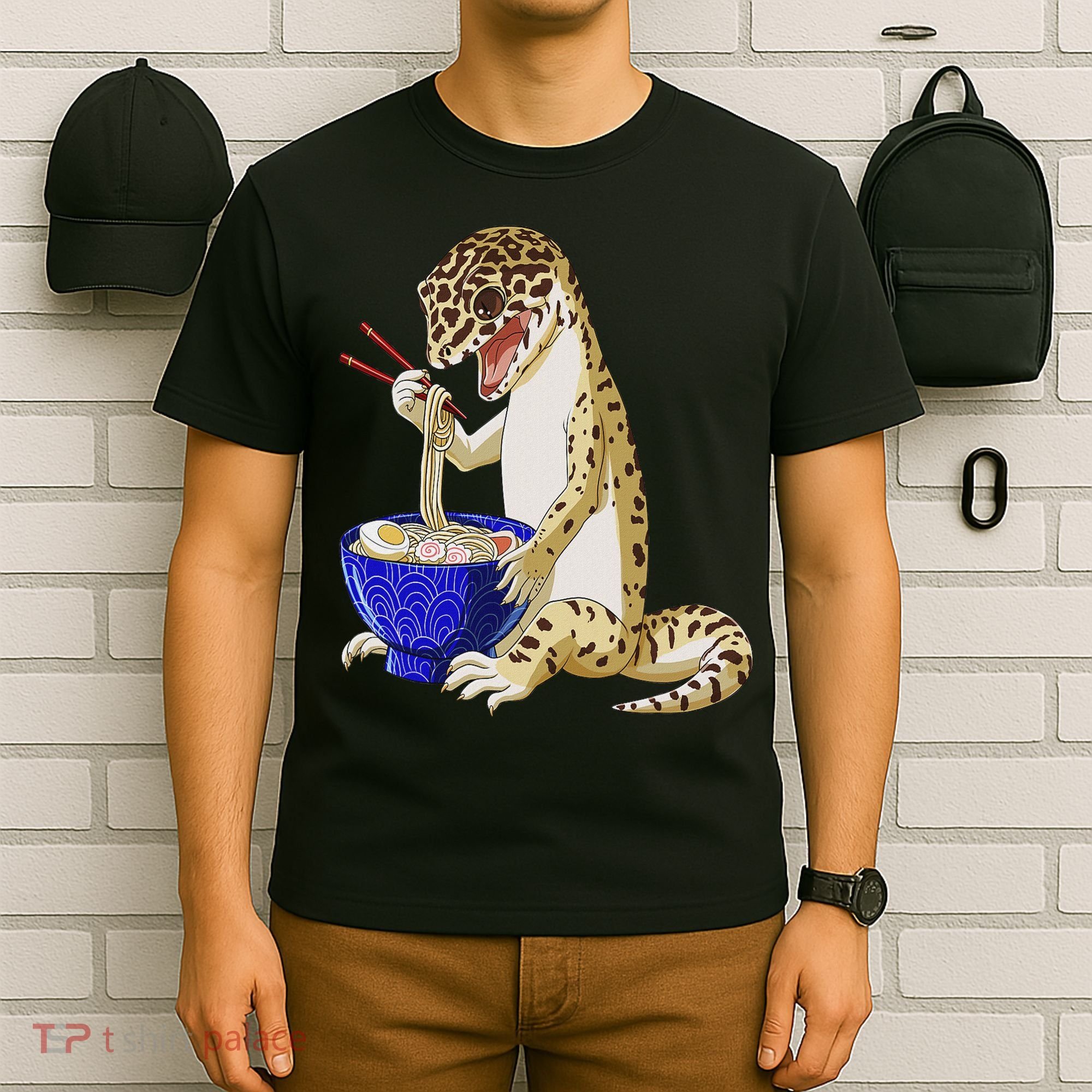 Funny Japanese Kawaii Ramen Reptile Leopard Gecko T-Shirt