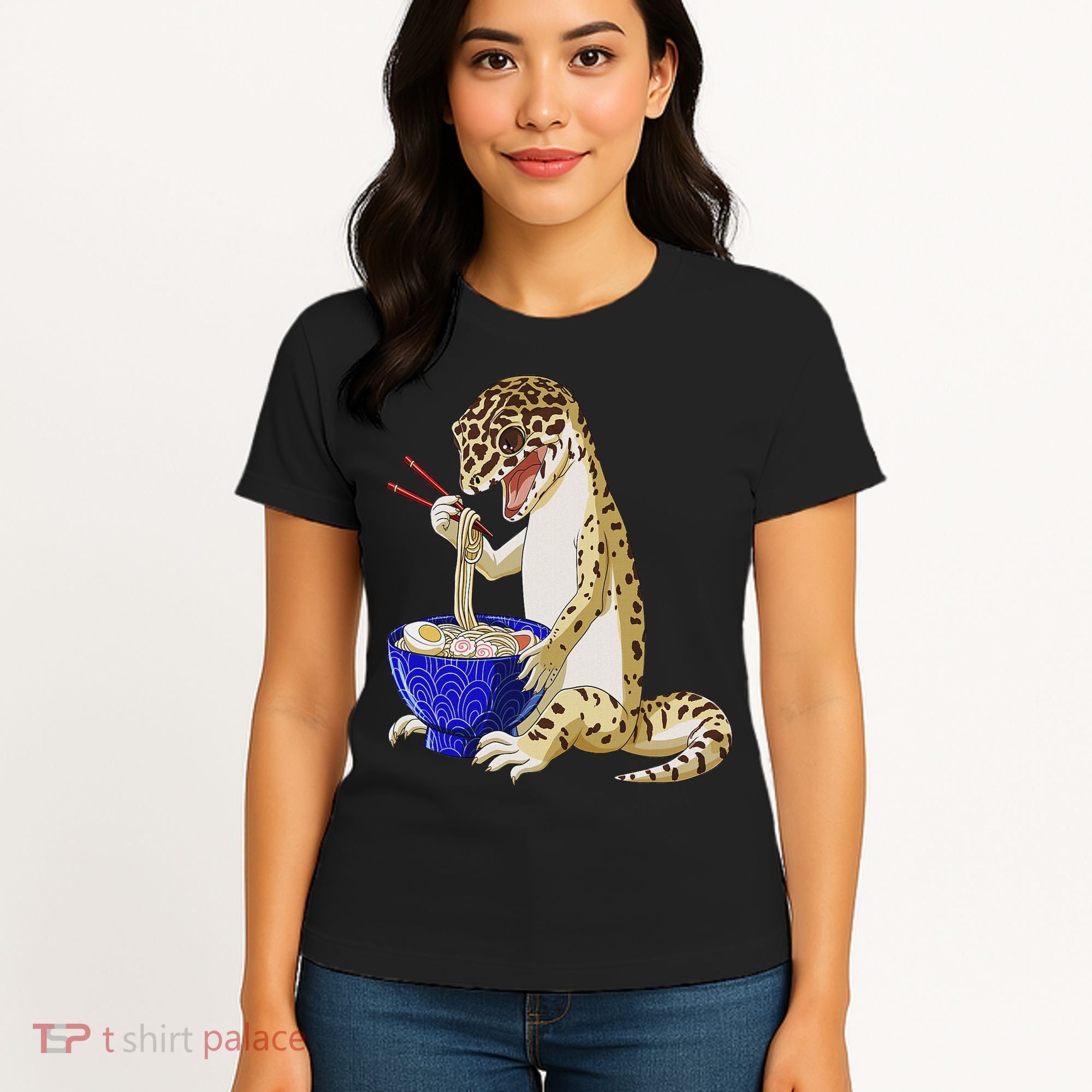 Funny Japanese Kawaii Ramen Reptile Leopard Gecko Women's T-Shirt