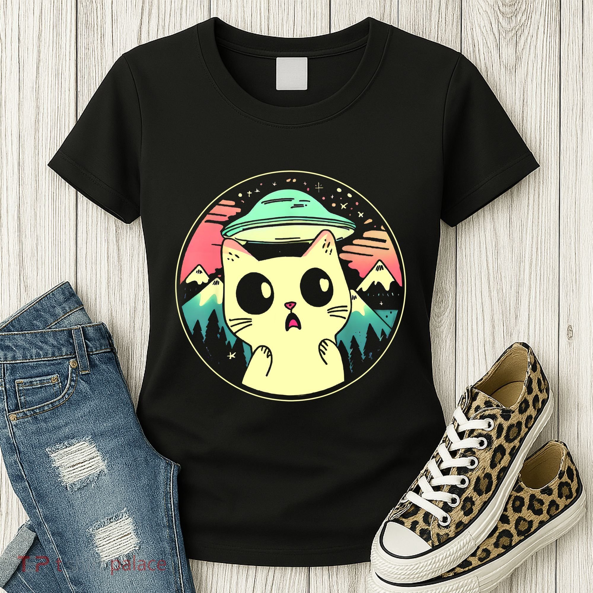 Funny Kawaii Cat Aliens And Ufo Women's T-Shirt