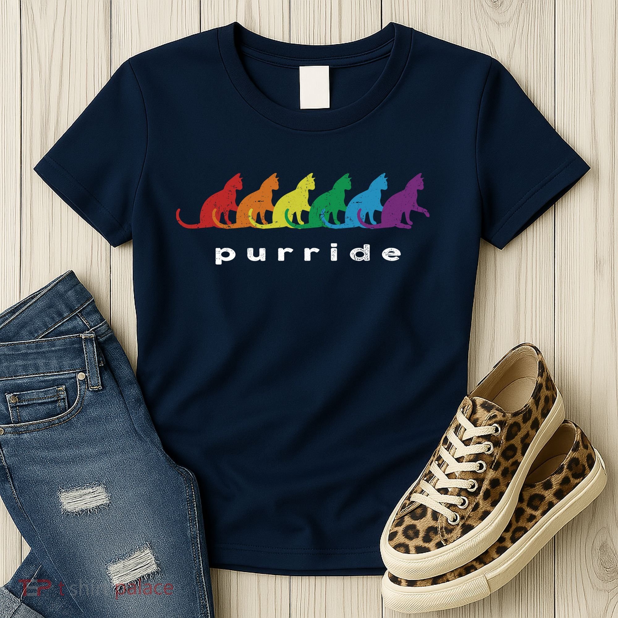 Funny LGBT Cat Rainbow Purride Picture Art Women's T-Shirt