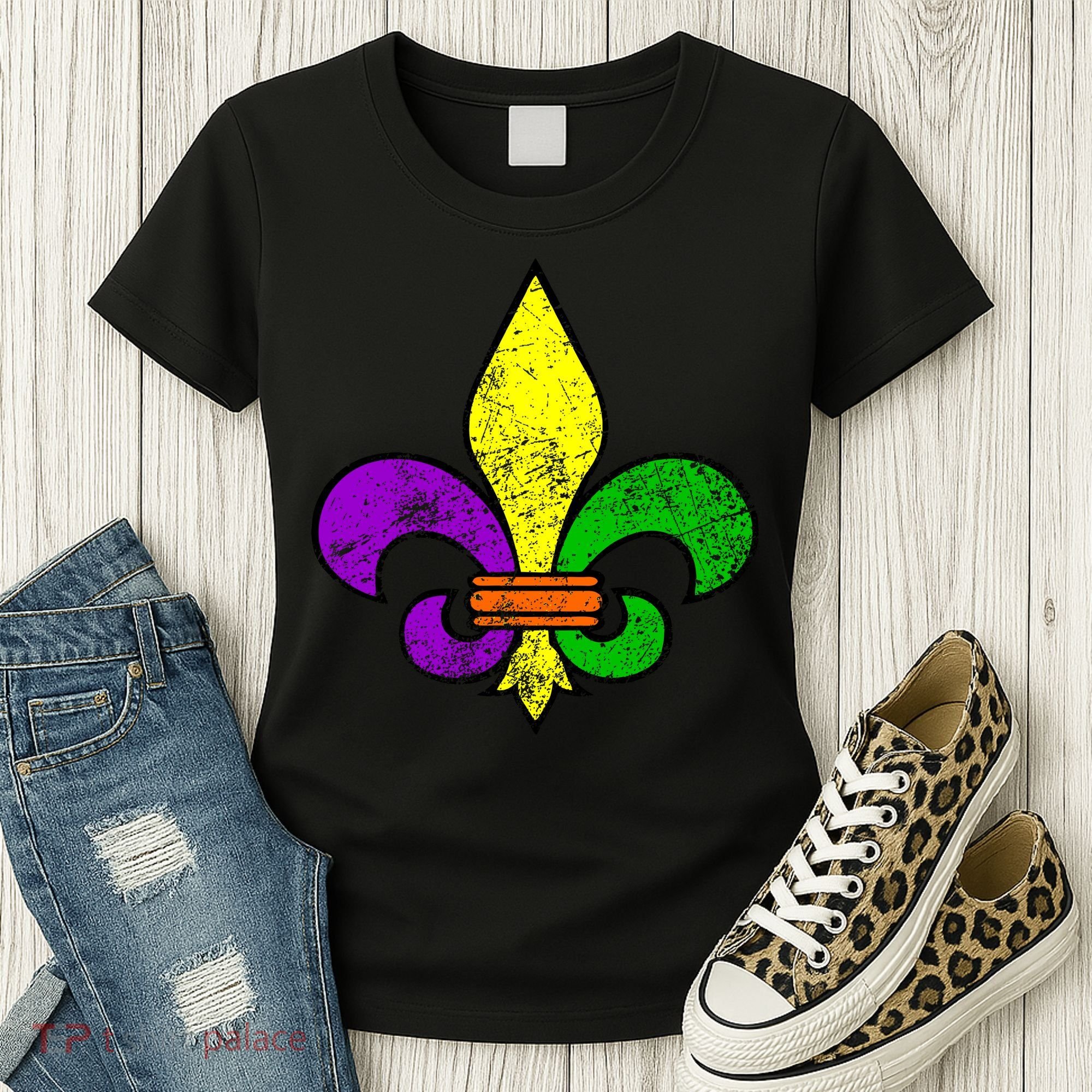 Fleur De Lis Retro Mardi Gras New Orleans Logo Women's T-Shirt
