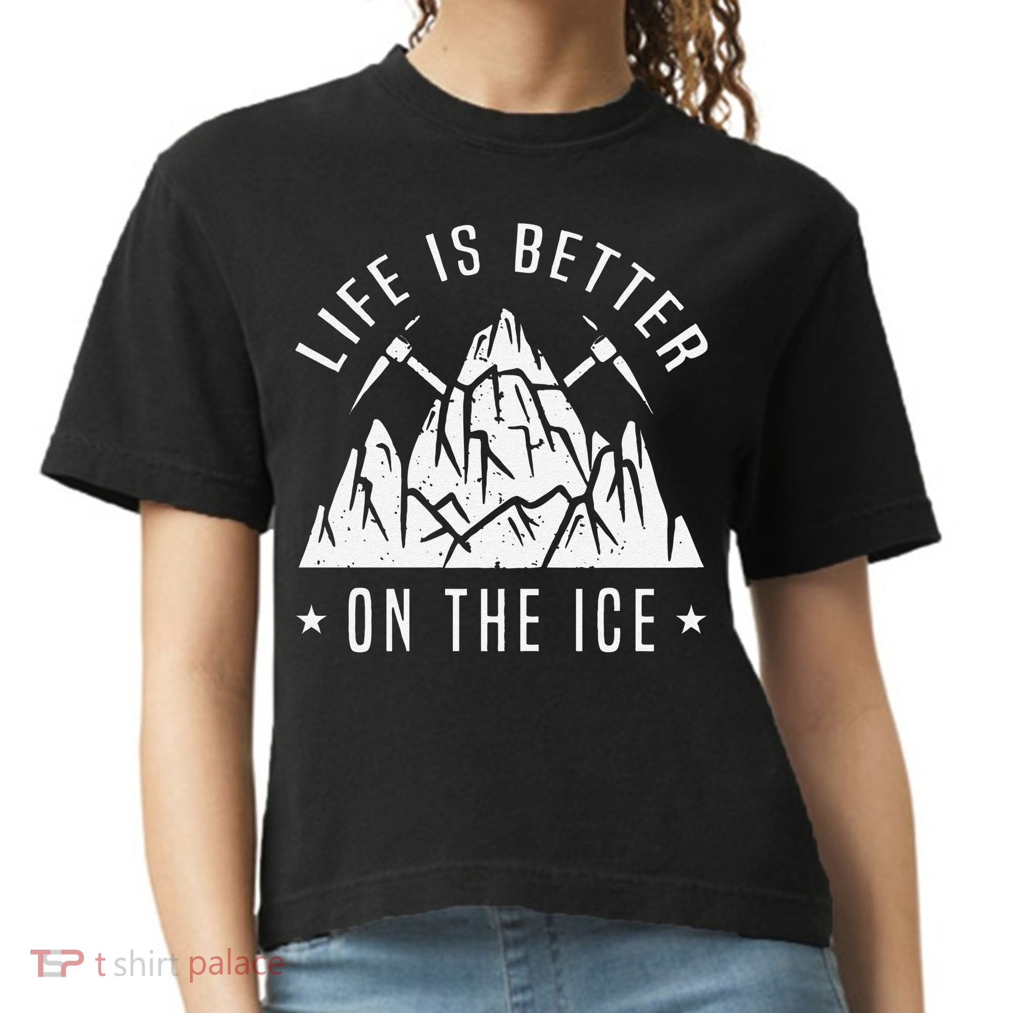 Funny Life Is Better On The Ice Mountaineering Snow Ice Climber Funny Comfort Colors Boxy T-Shirt