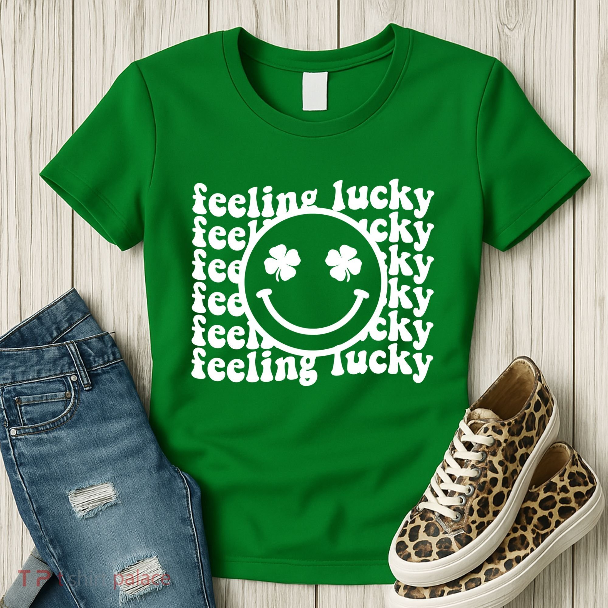 Feeling Lucky Smiley Irish Clover Women's T-Shirt