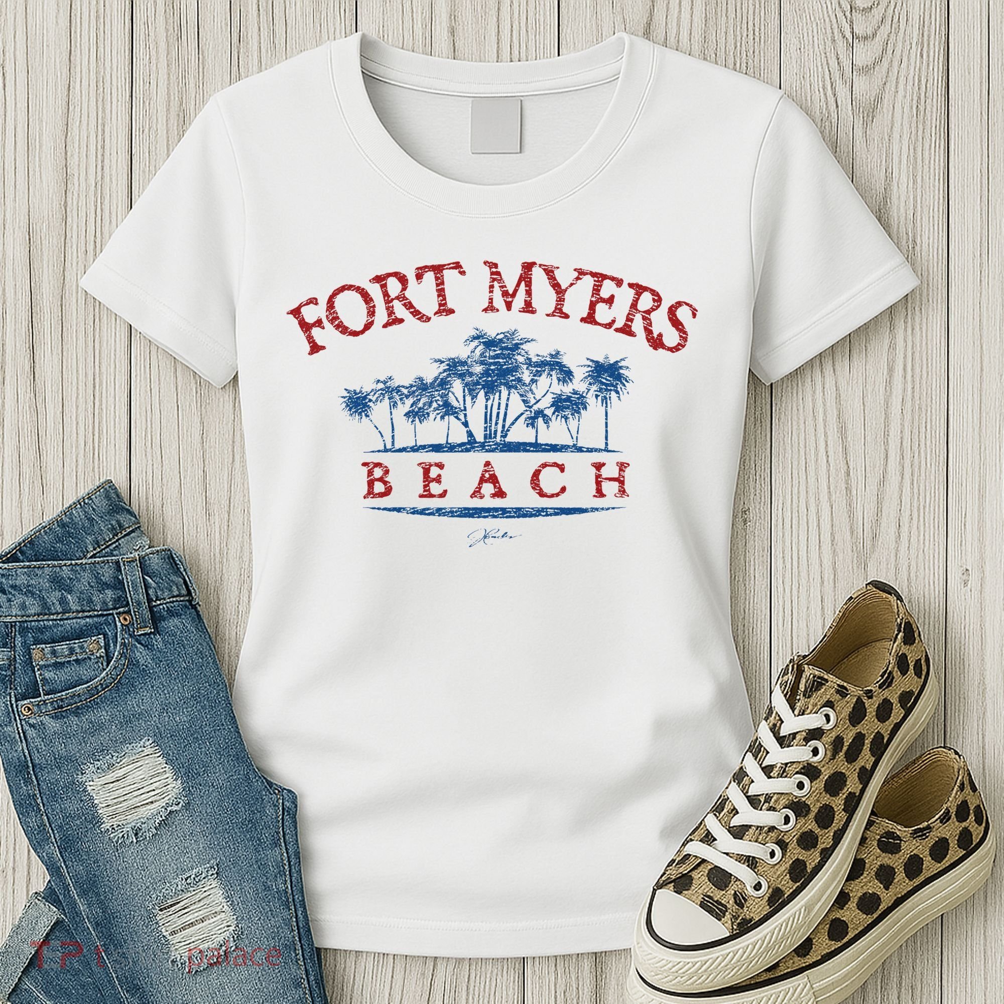 Fort Myers Beach Fl Palm Trees On Beach Women's T-Shirt