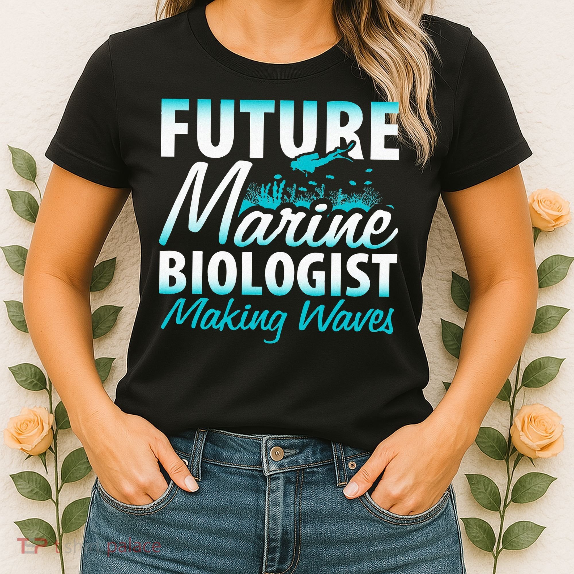 FUTURE MARINE BIOLOGIST MAKING WAVES Graduation Gift Women's T-Shirt