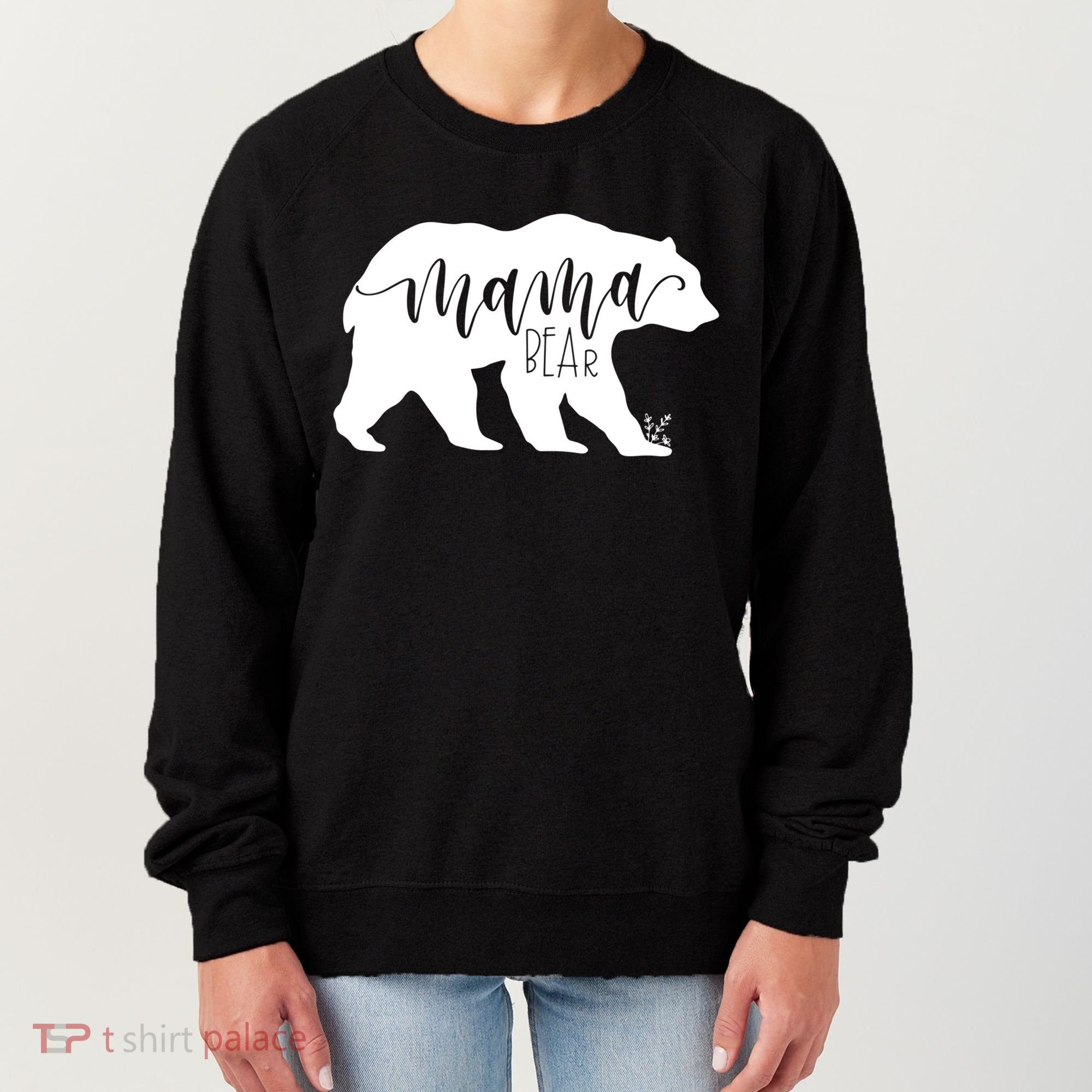 Funny Mama Bear Gift For Women Momma Bear Mamma Bear Gift Women's Sweatshirt