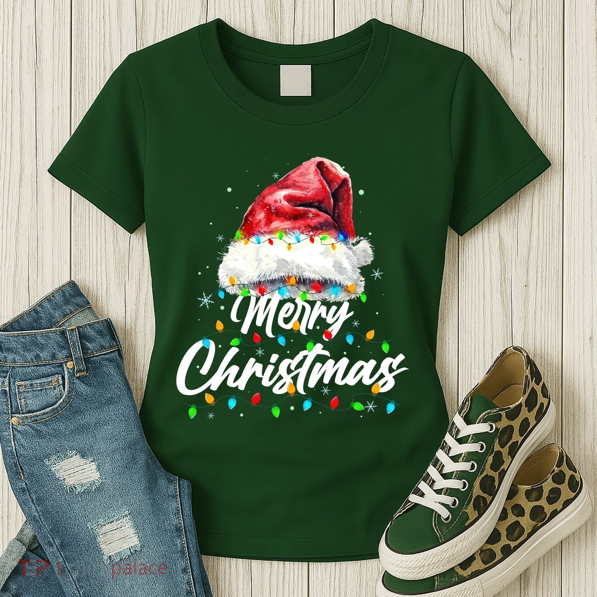 Festive Merry Christmas Santa Hat Christmas Lights Women's T-Shirt