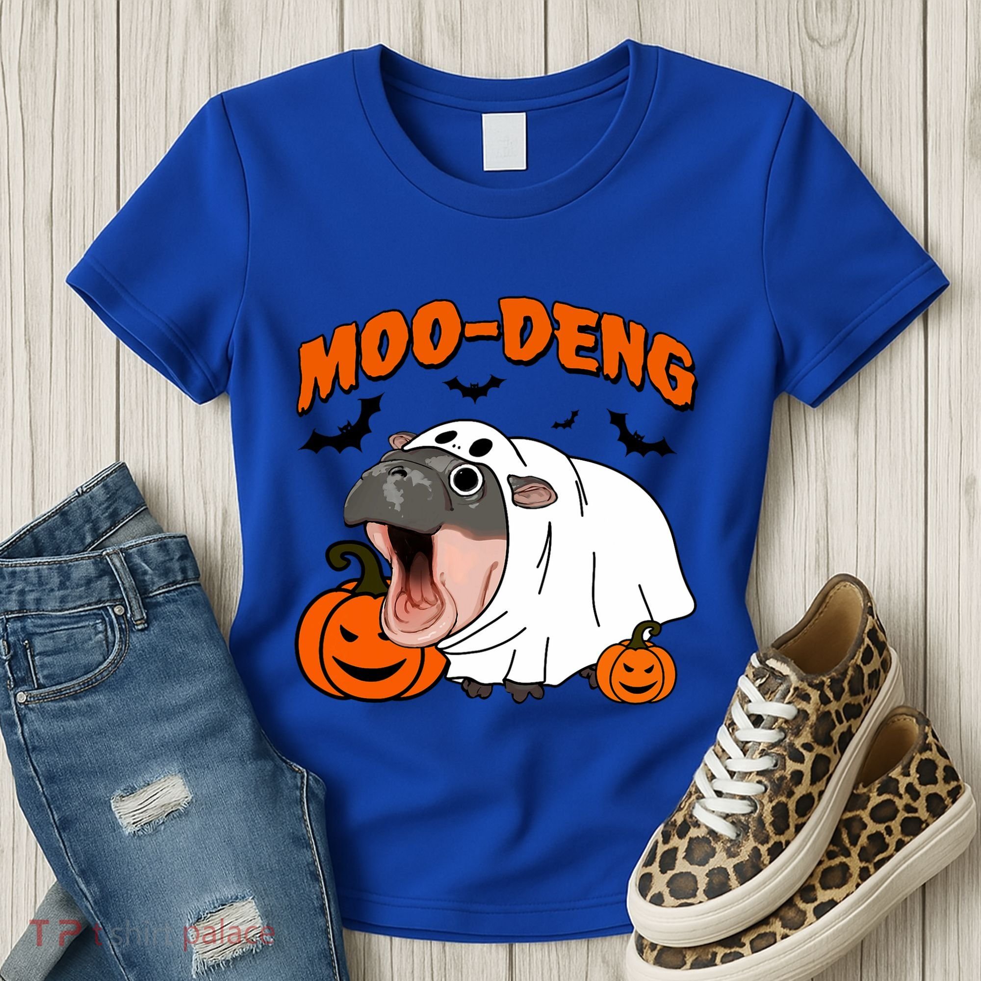 Funny Moo Deng Halloween Boo Ghost Costume Moodeng Lover Women's T-Shirt